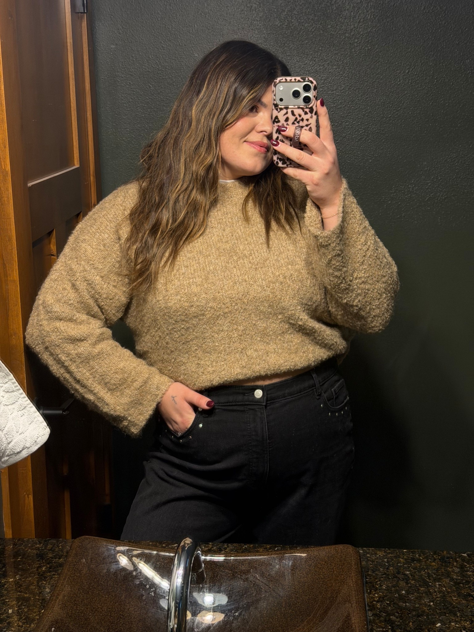 Casual winter outfit. Wearing size large in the Amazon sweater and size 14 in the studded jeans

Midsize, winter, 2025, holiday, Christmas

#LTKootd #LTKMidsize #LTKmomlife