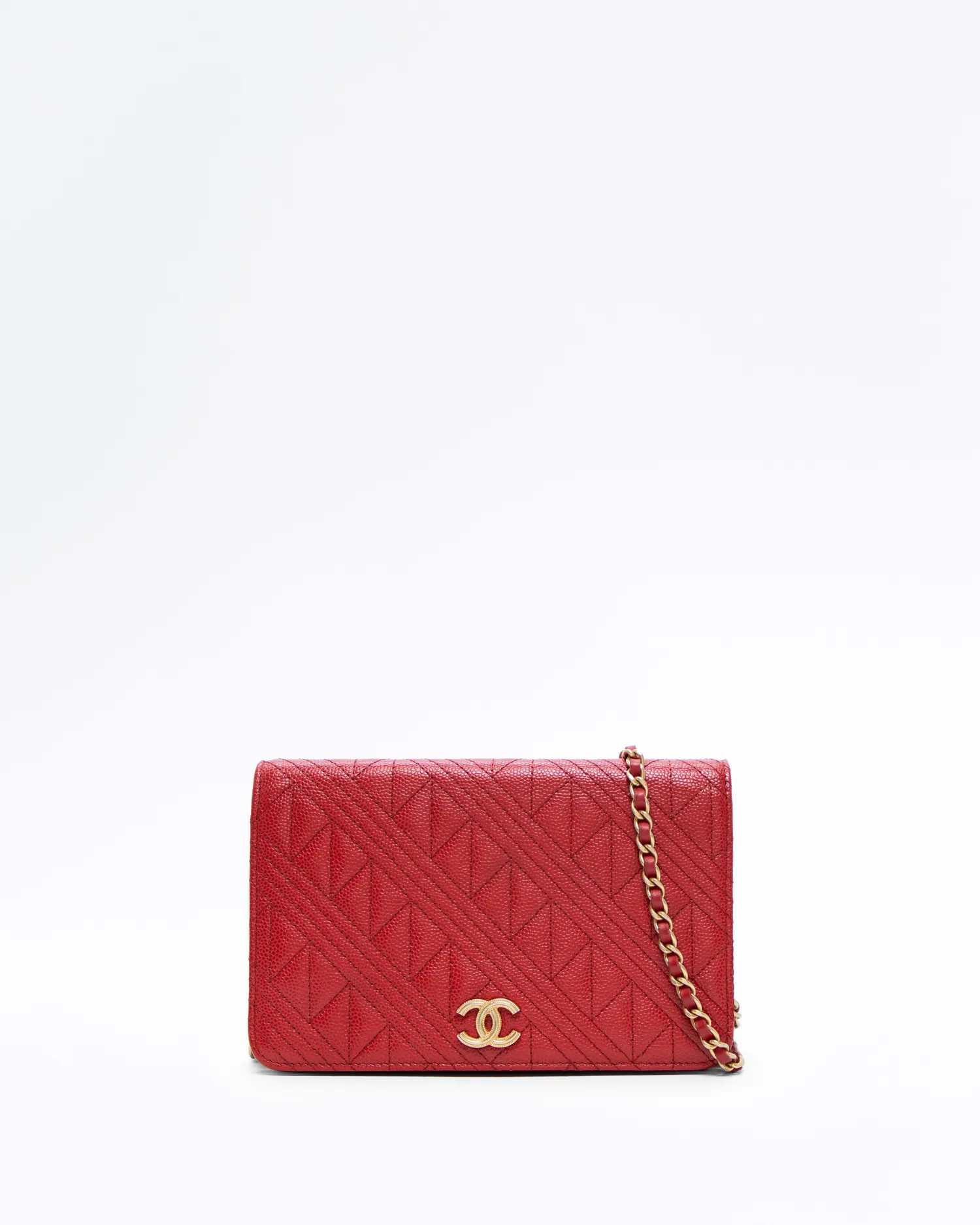 Mixed Quilt Textured CC Wallet on a Chain | Vivrelle