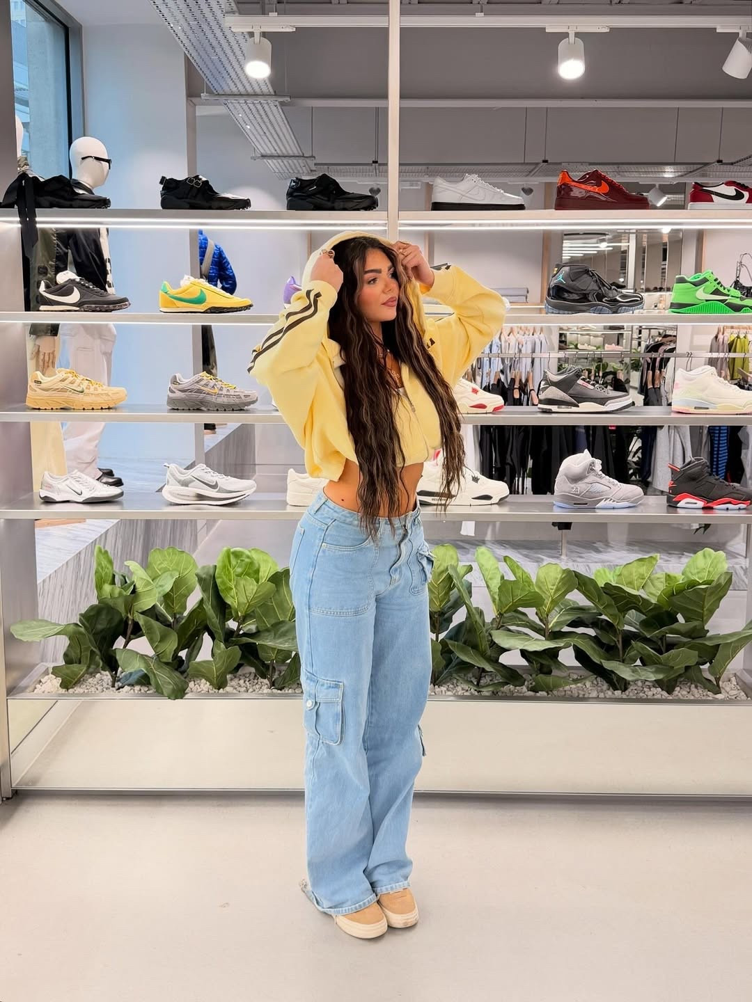 Shopping is the only cardio I love 💛 wearing PLT jeans 

#LTKspring #LTKjeans #LTKstyletip