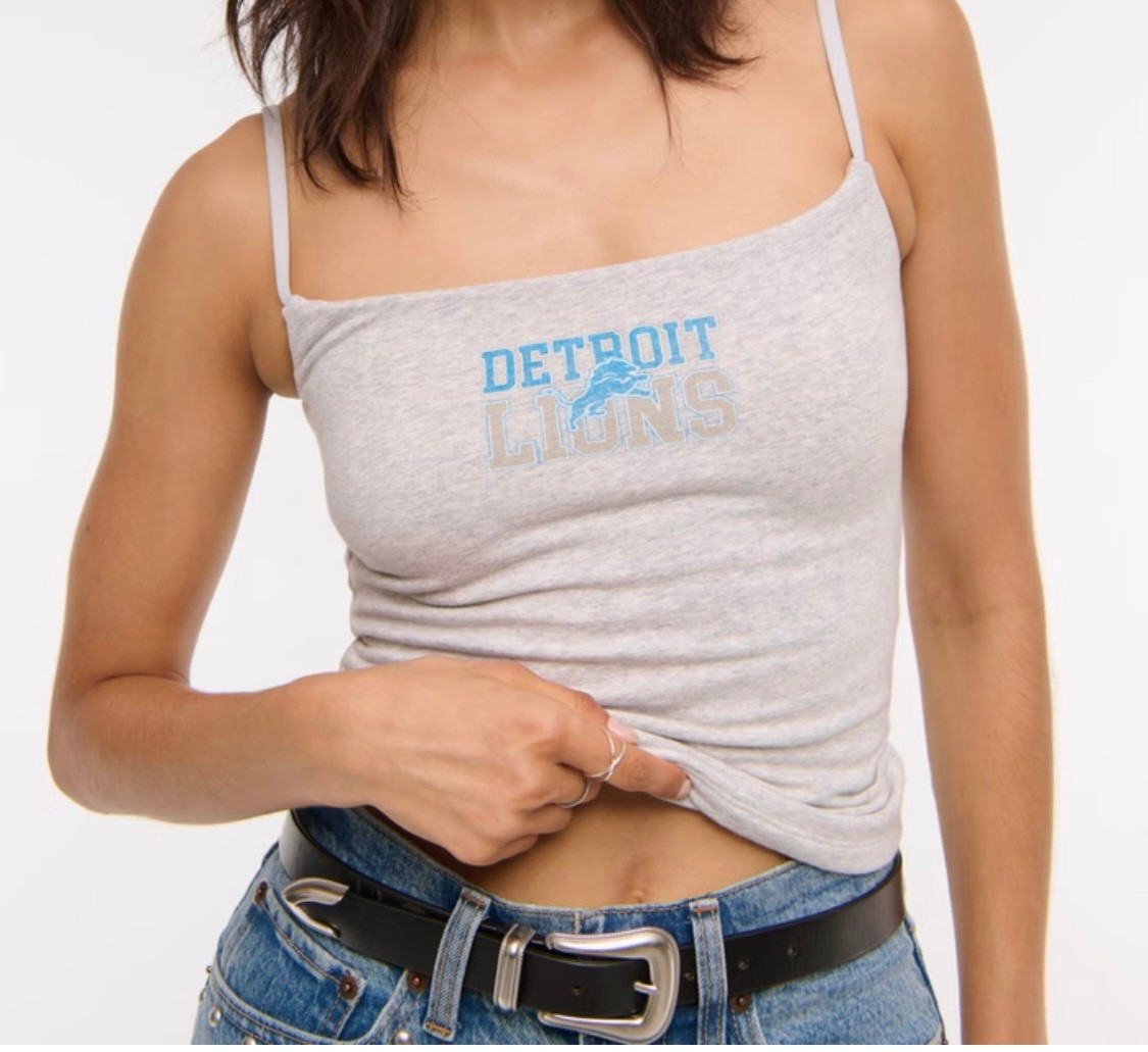 In my cart!! New abercrombie arrivals picks!! 

#LTKSaleAlert #LTKFindsUnder100 #LTKFindsUnder50