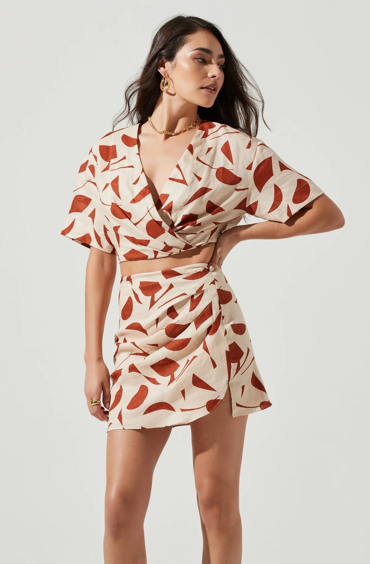Nirina Abstract Print Wrapped Front Crop Top | ASTR The Label (US)