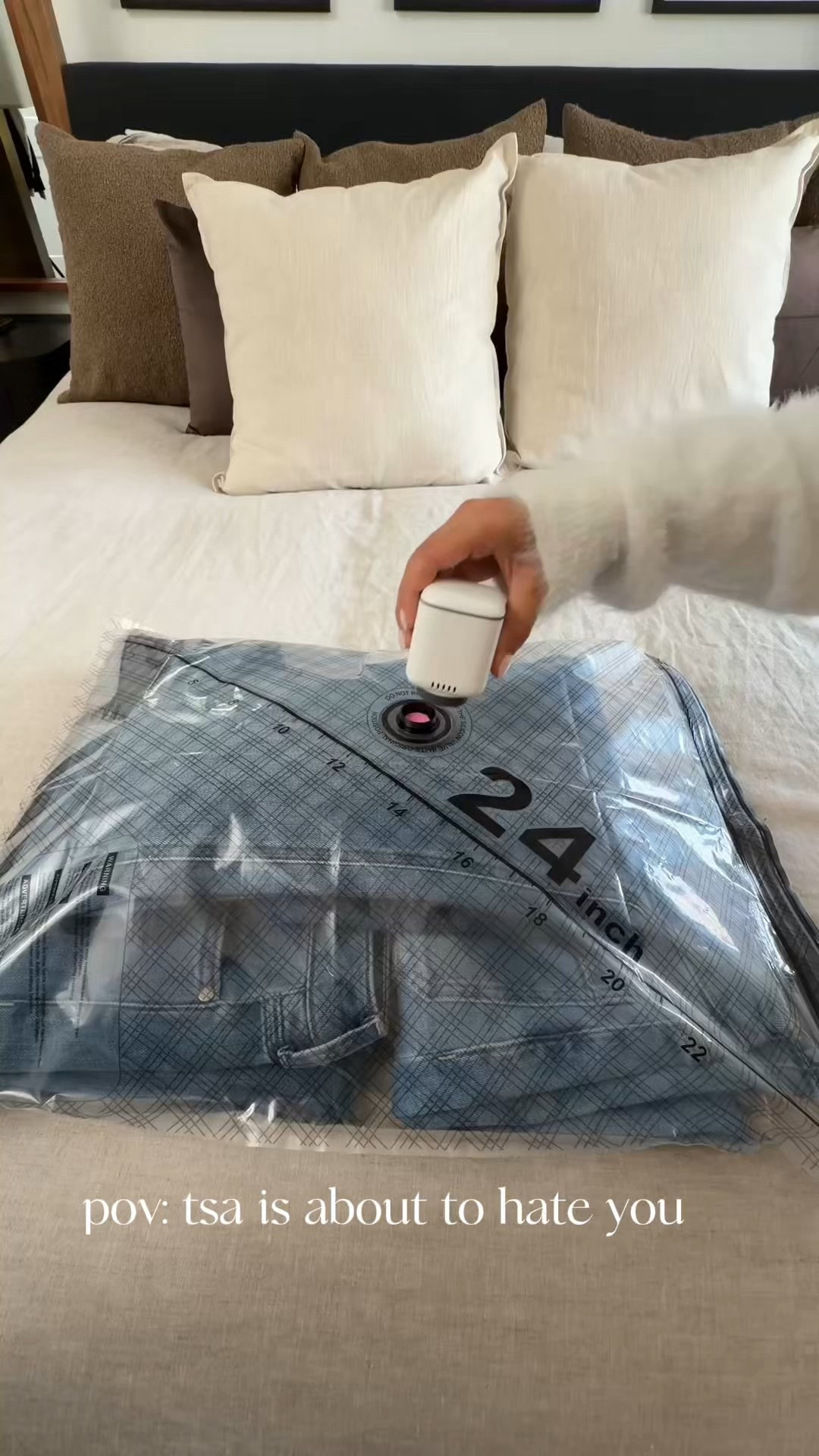 say SHOP if this is something you would find useful and I’ll send you the details. If you overpack… you NEED these ✈️😅

I don’t know how I ever traveled without these bags because they shrink your clothes down to a fraction of the space. I can fit multiple outfits, bulky sweaters, and even jackets in one suitcase now. The little rechargeable pump does all the work in seconds… no struggling, no sitting on your luggage trying to zip it shut.

Perfect for trips, seasonal storage, or just making your closet look organized. I’ve been using them to separate outfits and it makes unpacking so much easier too. Game changer for carry-ons and avoiding baggage fees.

#amazonfinds #travelhacks #packingtips #organizationhacks #everydayfavorites