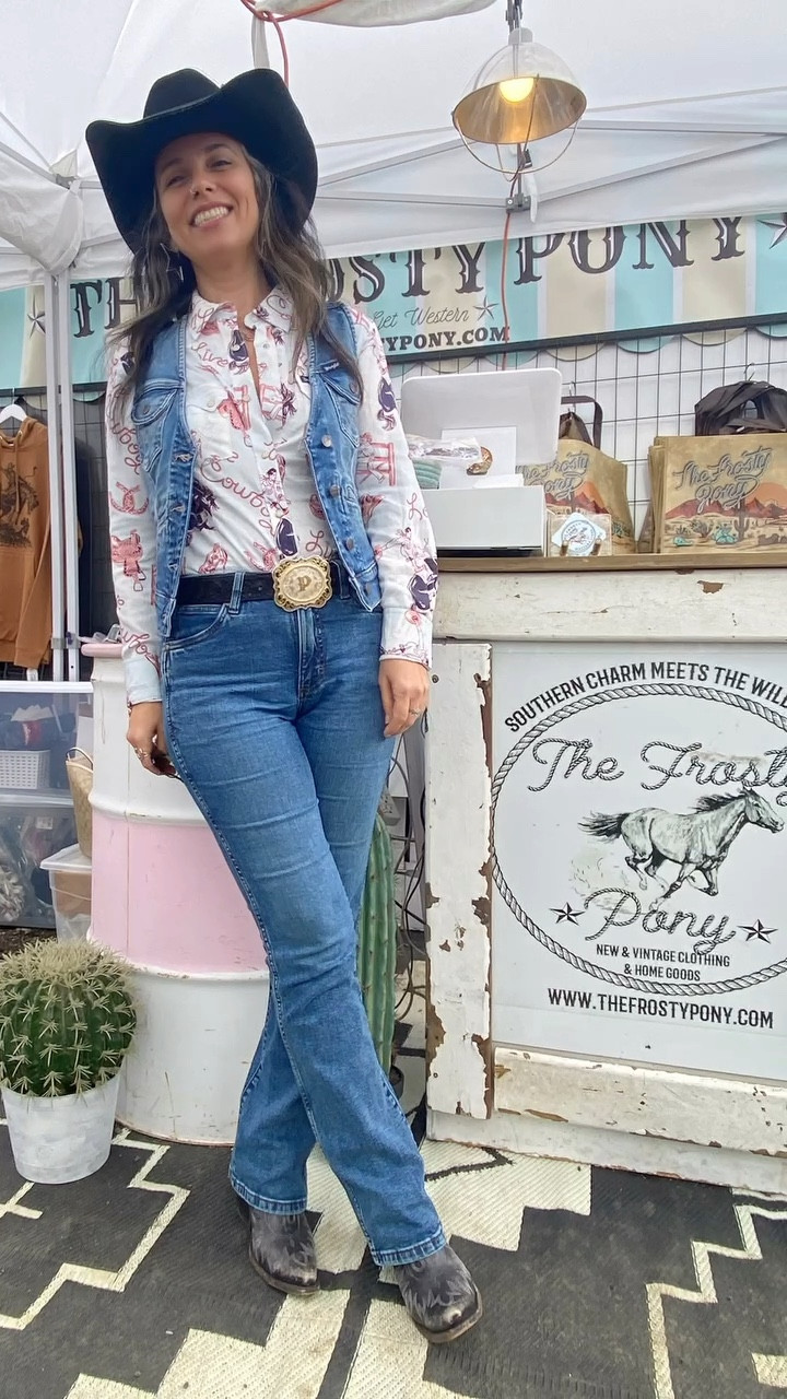 Wrangler classics never miss 🤠✨

Head-to-toe denim from Wrangler, styled with a printed blouse, bold buckle, and a timeless black hat. Add a denim vest for that extra rodeo flair, and of course—boots to finish it off. Western done right, always.

Would you style it with the vest or keep it classic with just Wrangler denim + blouse?

#WranglerStyle #CowgirlCore #DenimOnDenim #WesternFashion #LTKDenim #LTKStyle

#LTKdatenight #LTKsale #LTKjeans