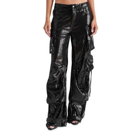 Sequin cargo pants holiday party #cargo #sequin #party #holiday #pants 

#LTKstyletip #LTKHoliday #LTKparties