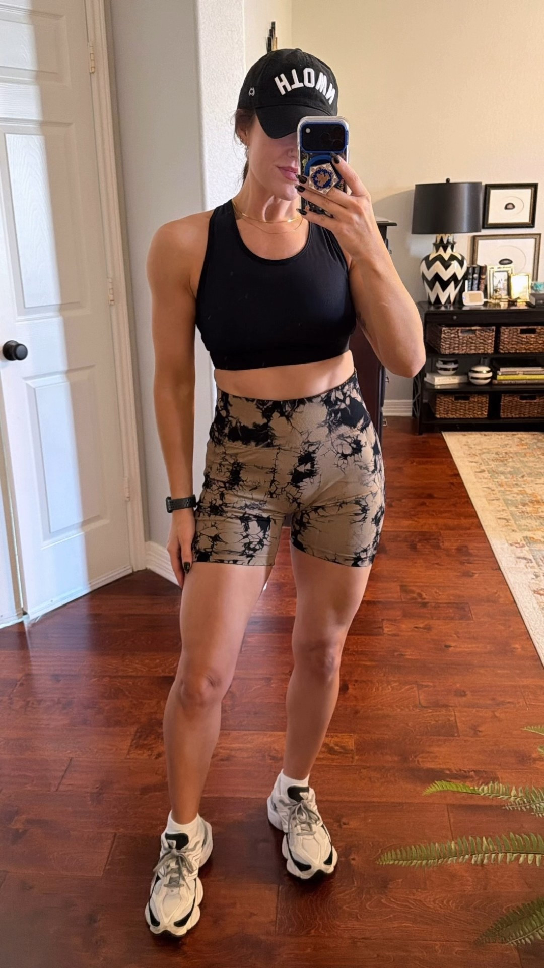 Amazon gym shorts workout wear fit clothes new balance 9060 active

#LTKfitnessgoals #LTKFindsUnder50 #LTKActive