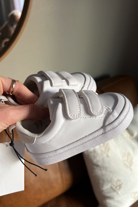 Ordered these shoes for Liv, also linked a few other items I grabbed for her from H&M  

#LTKbaby #LTKSeasonal