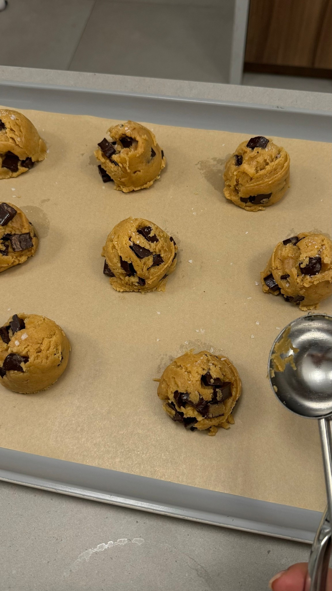 Precut parchment paper is everythingg

#LTKHome