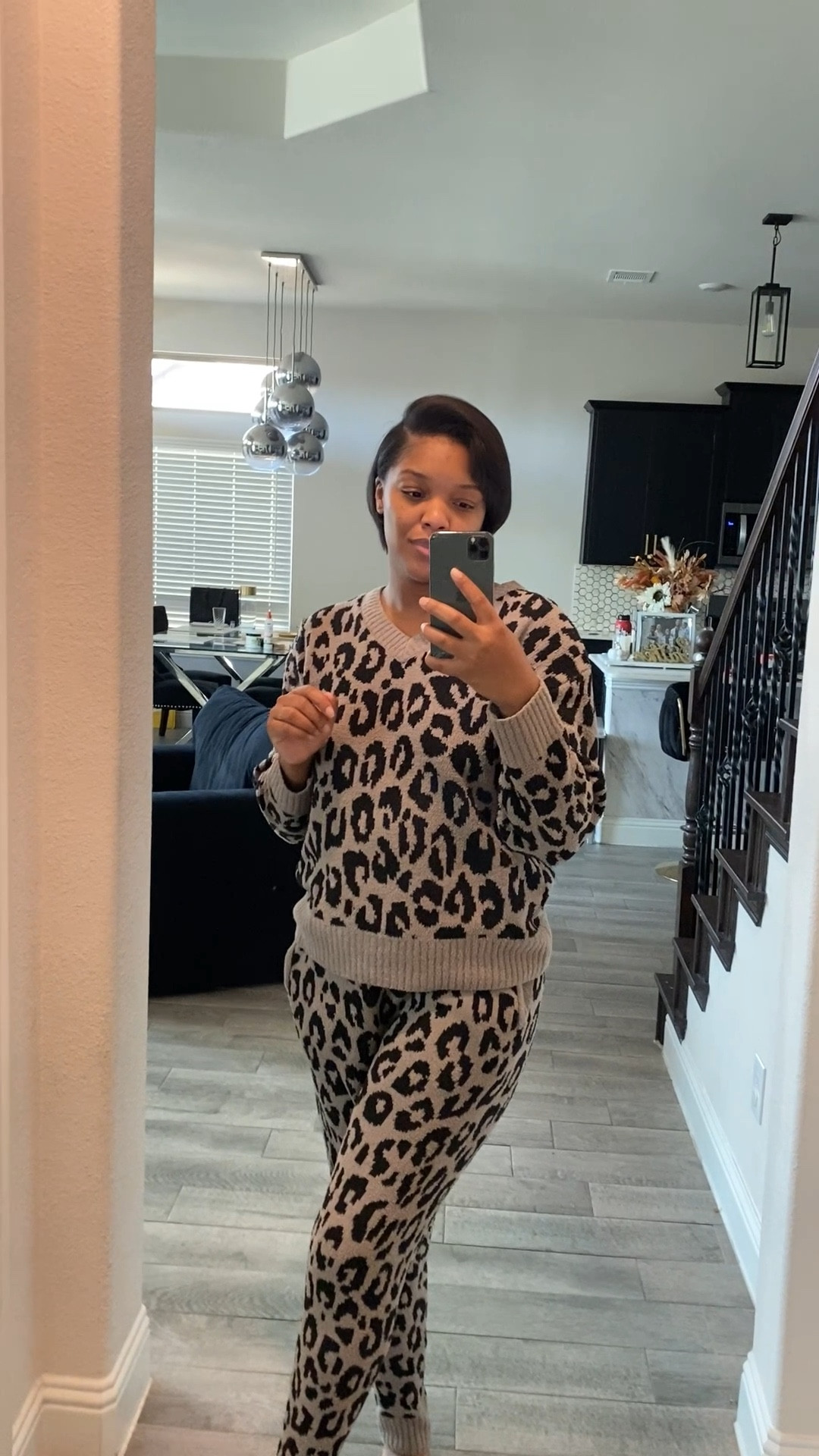 Today’s lounge set!! 

Large top 
Medium bottoms 

#LTKHome #LTKHoliday #LTKGiftGuide