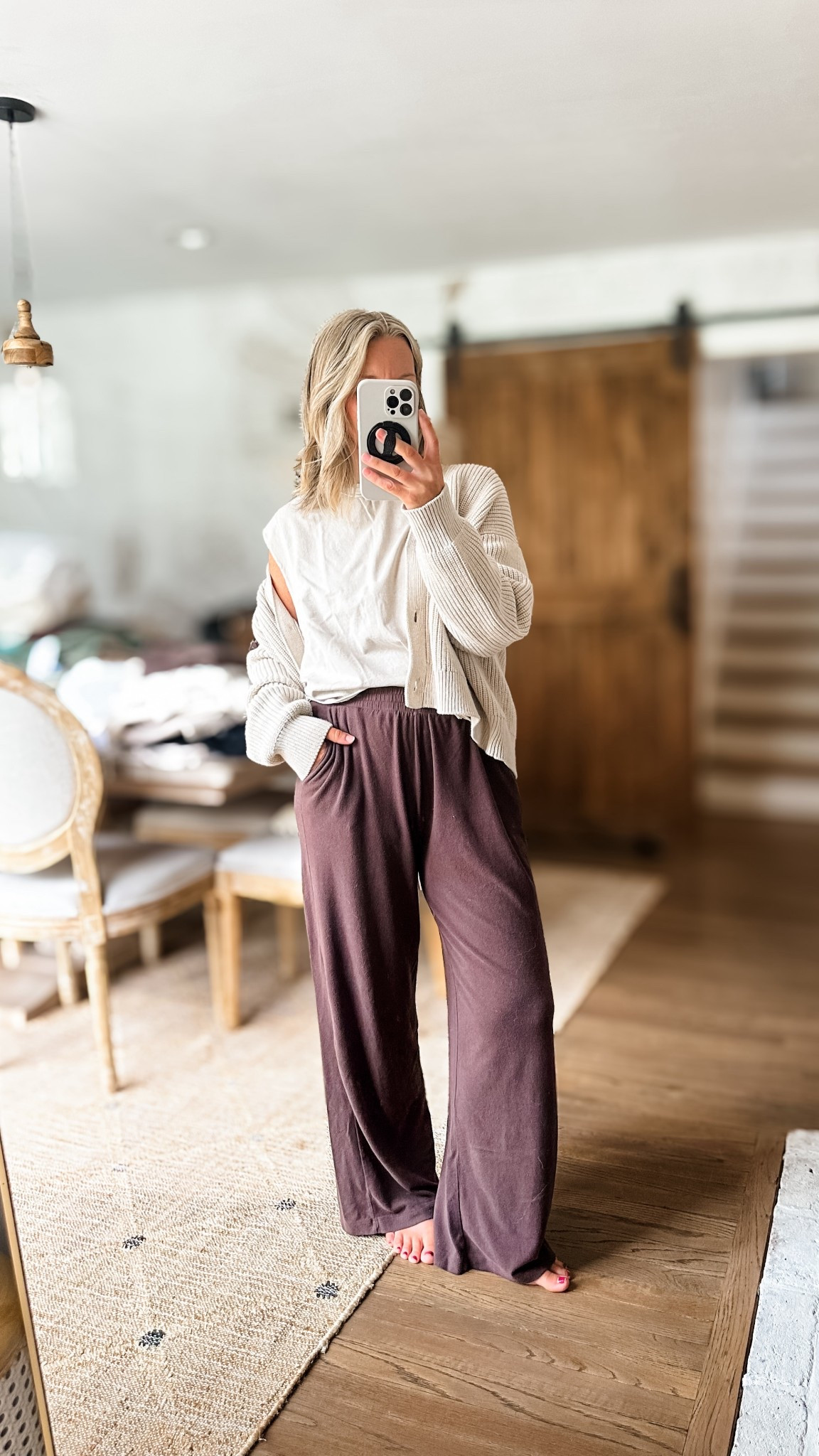 Mediums in this very cozy outfit!! Pants are regular length. I own the aritzia linked ones too in M regular. The quince ones have the perfect inseam for a regular length as well  



#LTKMidsize #LTKdayinmylife #LTKootd
