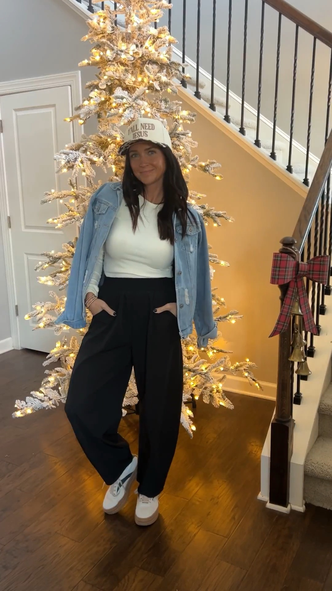 Barrel athletic pants are the comfiest thing I’ve ever worn! Comes in multiple colors and on Black Friday sale! Also Y’all Need Jesus hat coming into the rotation! 


#LTKPetite #LTKootd #LTKOver40