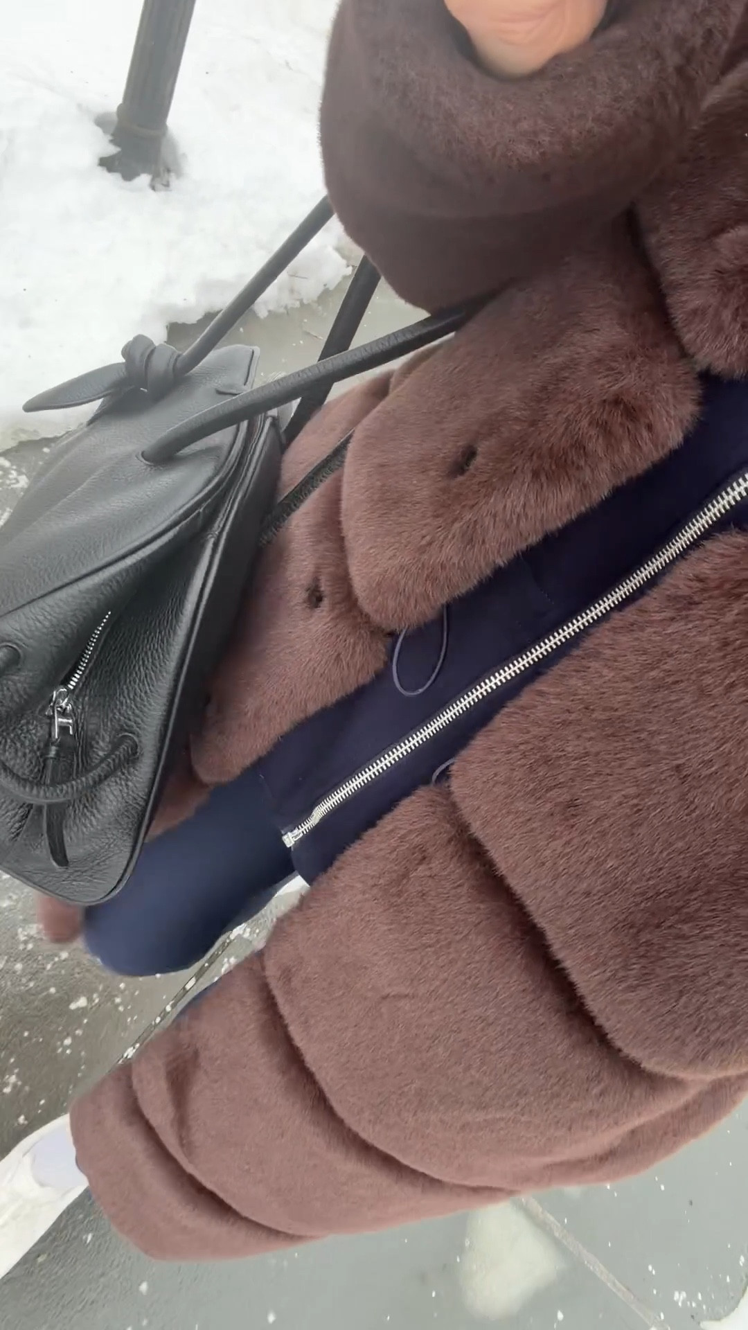 Intentional but casual outfit of the day. 
The best leggings - true size 
Turtleneck - true size 
Zip up - true size 
Jacket - true size

If you want to borrow designer handbags like I did this one from @Vivrelle use my code JulieKraus for your first month free! 🫶🏻

#LTKOver40 #LTKootd #LTKActive