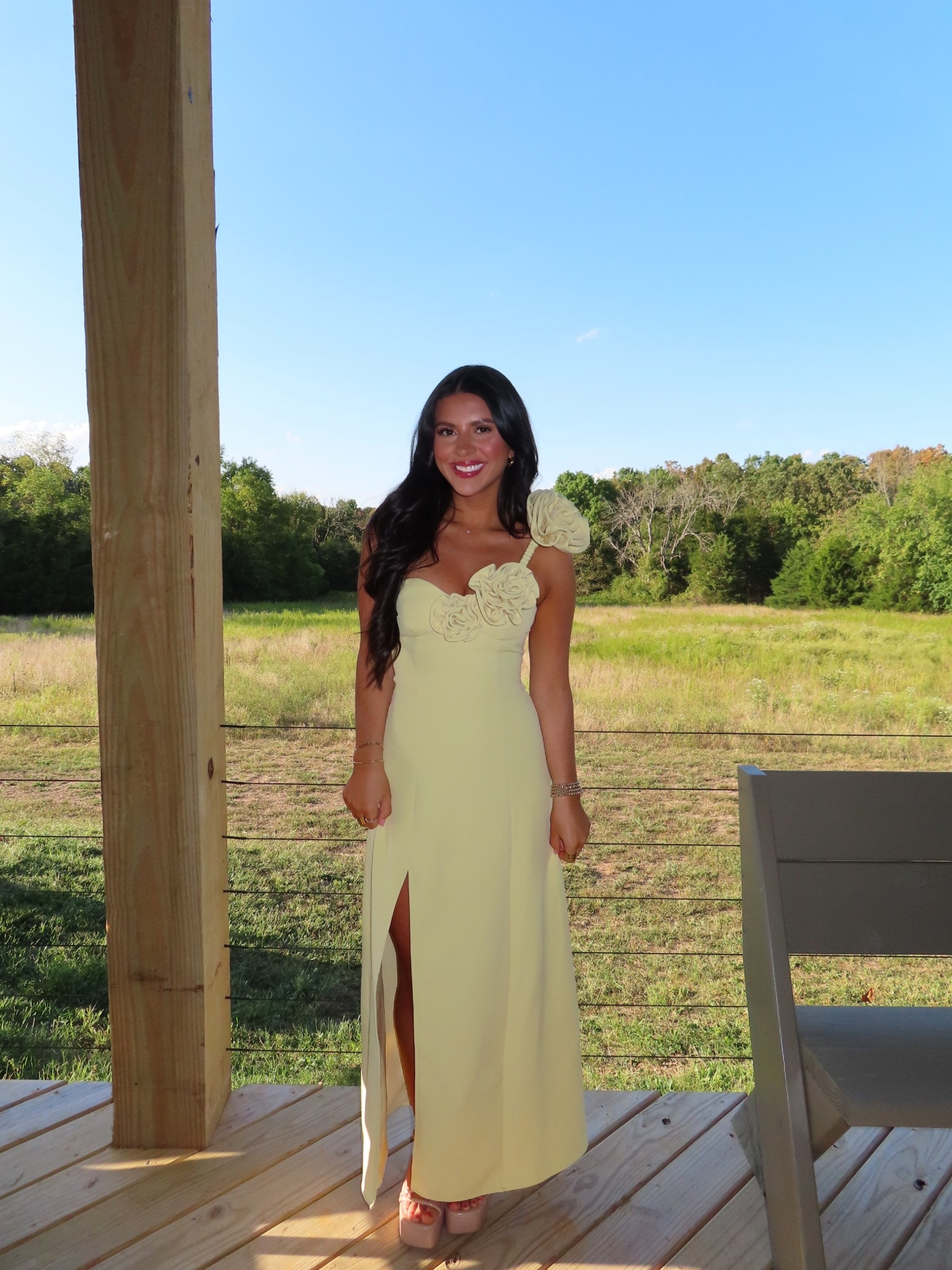 such a pretty wedding guest dress 💛 wearing the xs

#LTKWedding #LTKStyleTip #LTKShoeCrush