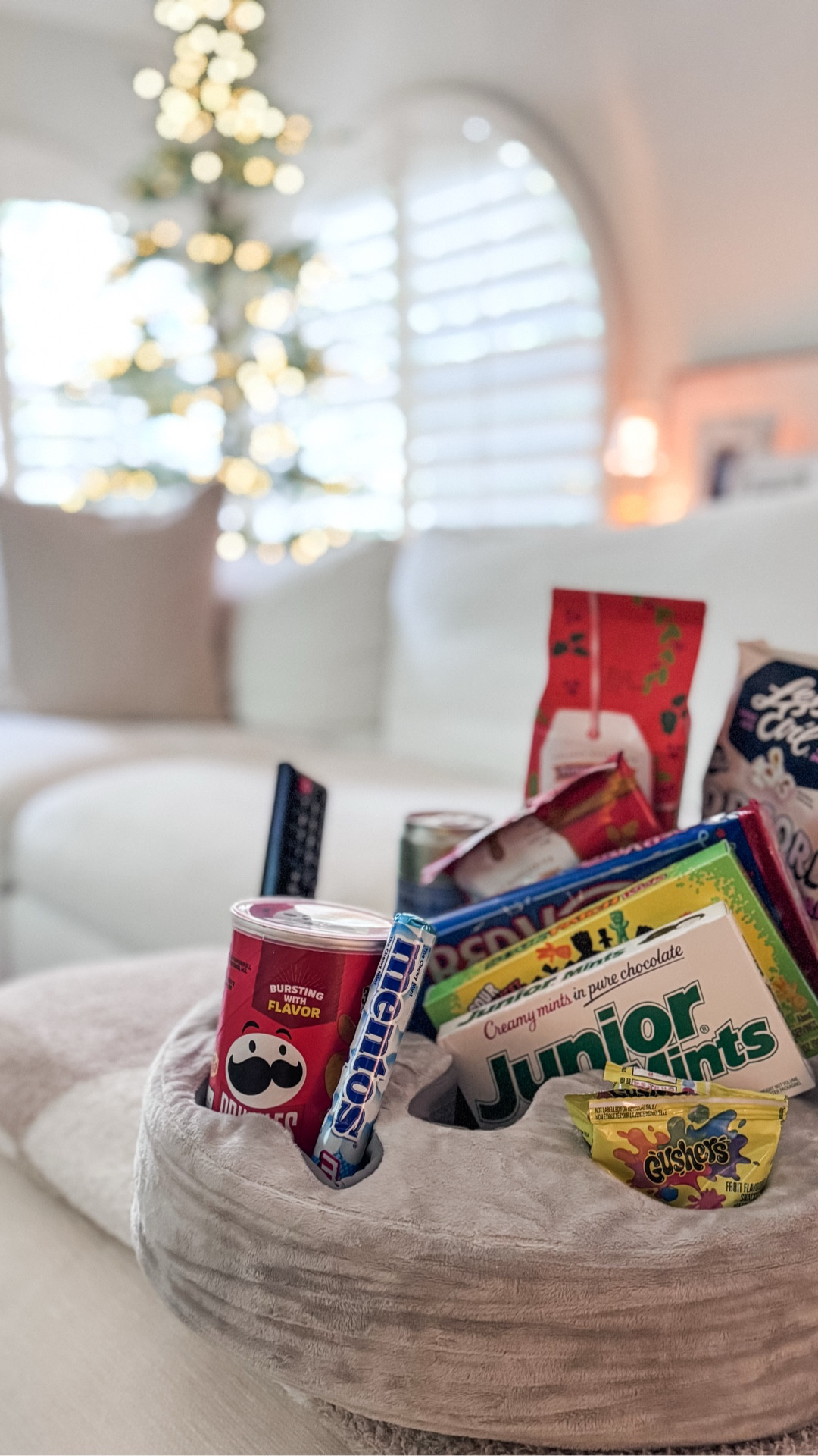 ✨The Cozy Gift That Works for Everyone ✨

If you’ve got someone on your list who’s tough to shop for… this couch caddy cushion is such a fun and customizable idea! 🎁🛋️

I’m putting one together for my 21-year-old who loves gaming, movies, and hanging out on the couch — but it works for so many people:

🍷the movie-watcher with their favorite glass of wine
🍺the sports fan with their go-to drink
🎮the gamer who wants controllers close
🧸kids who love keeping all their “stuff” nearby
📱anyone who likes everything within reach while they relax

With multiple compartments for drinks, remotes, phones, snacks, controllers, glasses & more, it keeps the couch area organized and cozy.

Great for sofas, beds, cars, RVs, picnics, camping trips — anywhere your people love to unwind.

The perfect little “I thought of you” gift for anyone who loves comfort + convenience. ✨🛋️



#LTKGiftGuide #LTKKids #LTKHoliday