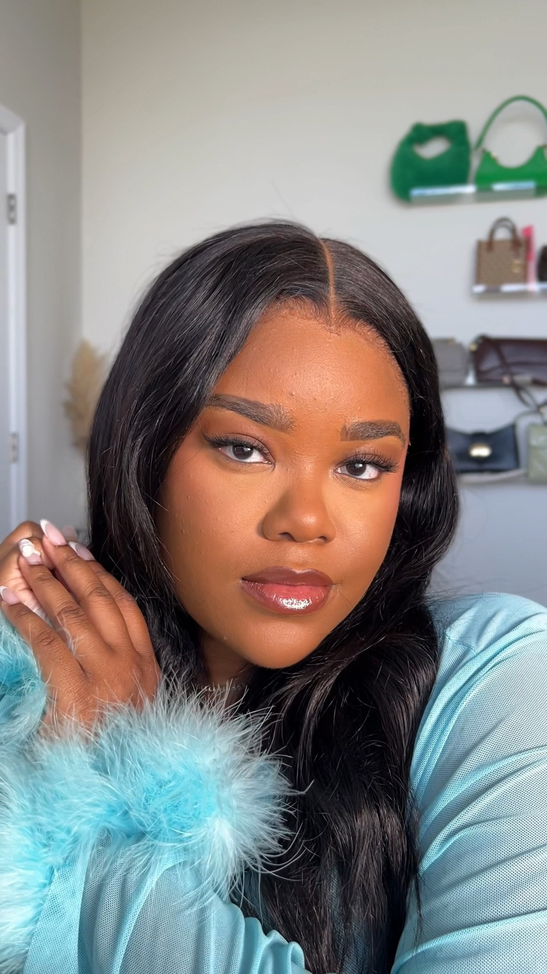 Soft glam makeup look #softglam #makeup #beautyproducts #makeuptutorial

#LTKbeauty #LTKfindsunder100 #LTKVideo