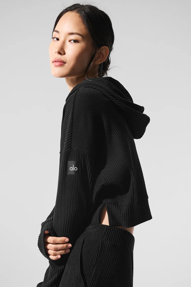 Muse Hoodie - Black | Alo Yoga