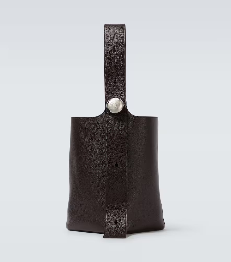 Loewe Pebble Large leather bucket bag | Mytheresa (DACH)