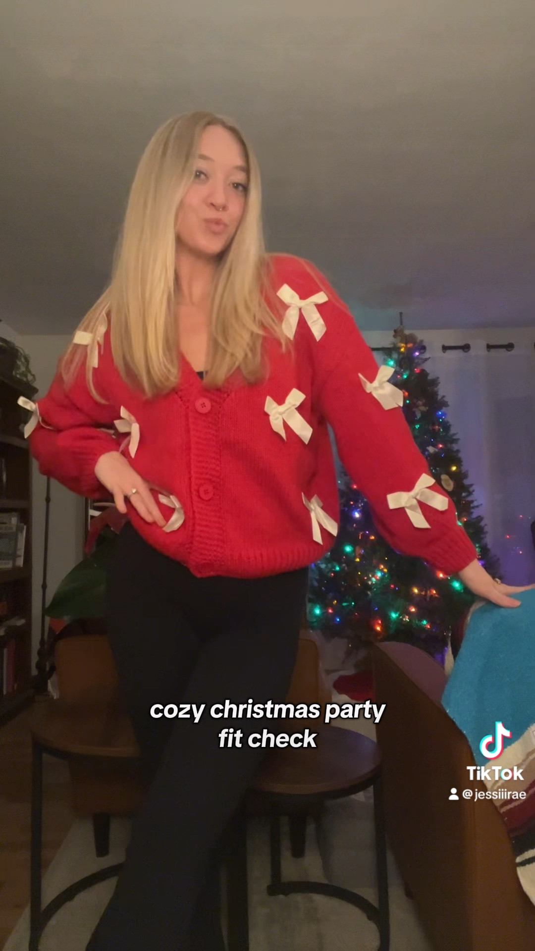 Found this sweater cardigan with bow appliqué at TJ Maxx the day of the party and I am OBSESSED! The brand is Ella Ivy but I can’t find it anywhere, so I e linked similar bow sweater styles that I think are super cute! 

#LTKSeasonal #LTKParties #LTKHoliday