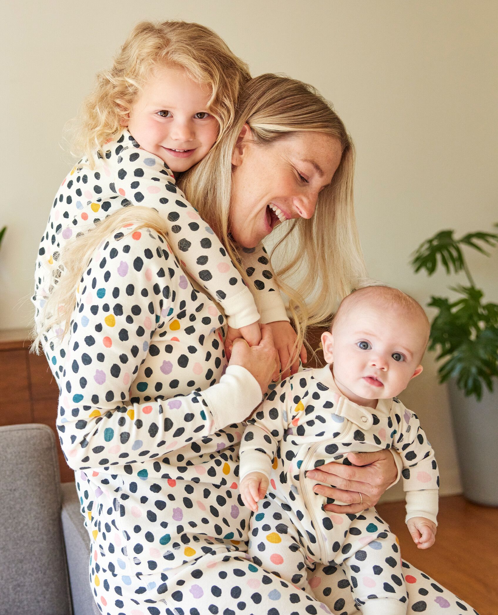 Polka Dot Spots Matching Family Pajamas​ | Hanna Andersson
