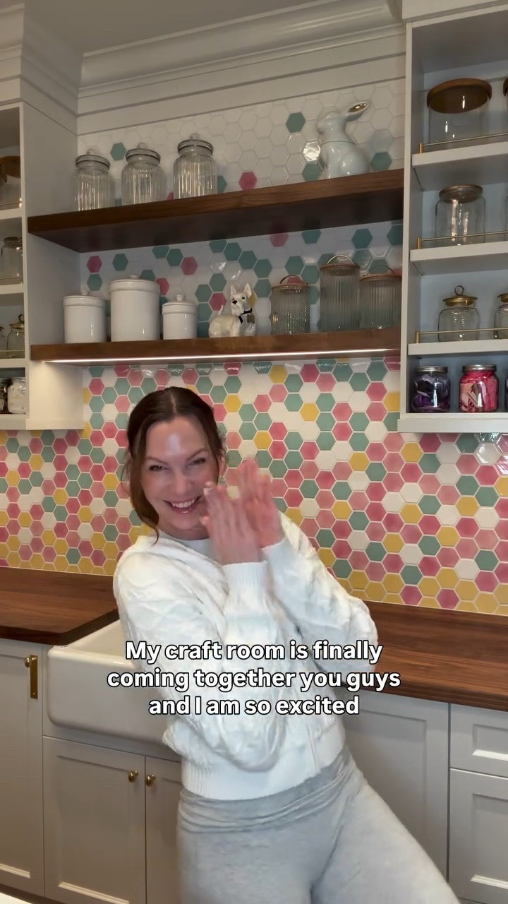 Linking my outfit and storage containers that I bought and some similar because sometimes I thrift them 😆


#LTKmomlife #LTKdayinmylife #LTKstorytime