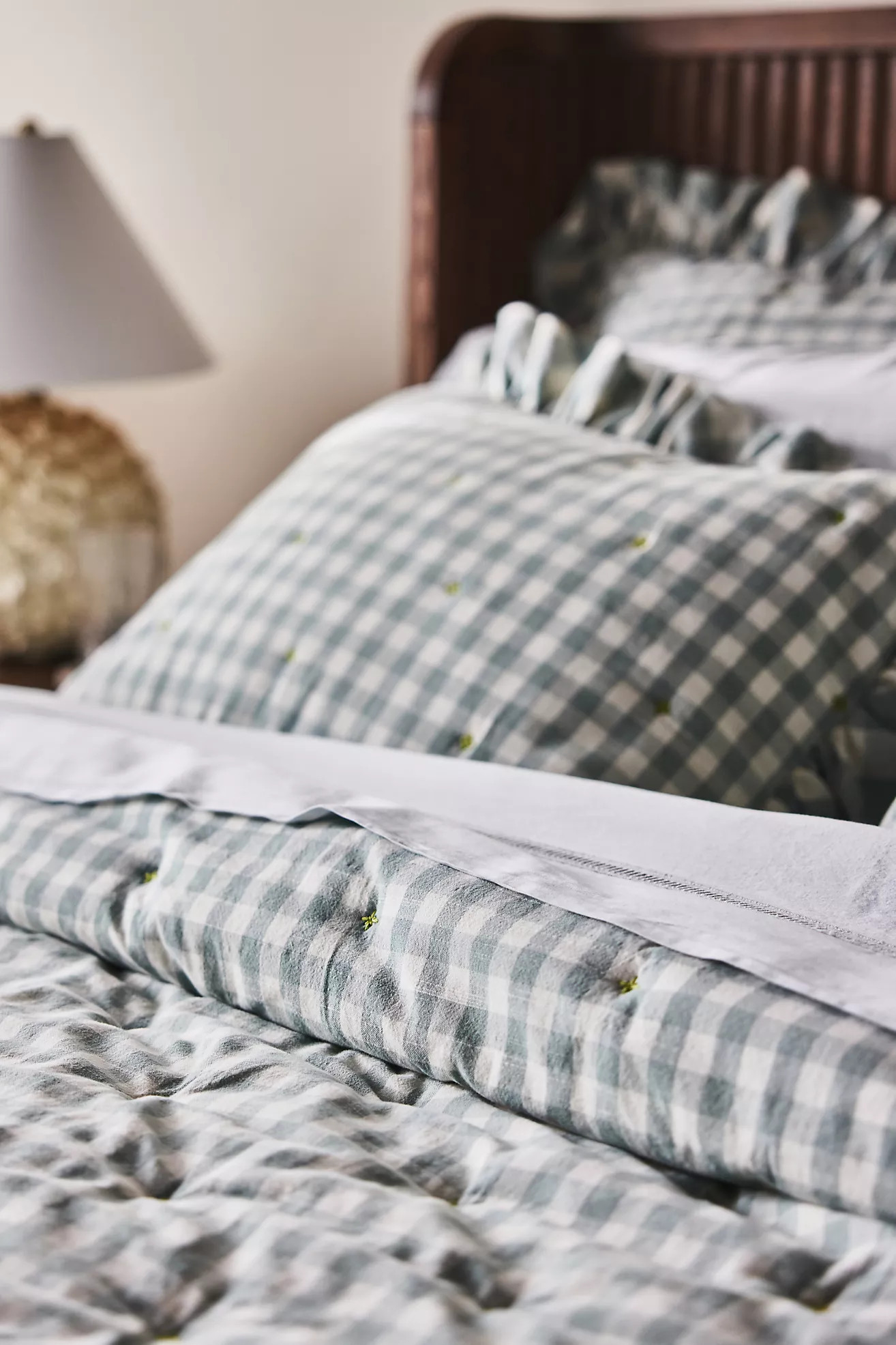 Gingham Ruffle Yarn-Dyed Cotton Quilt