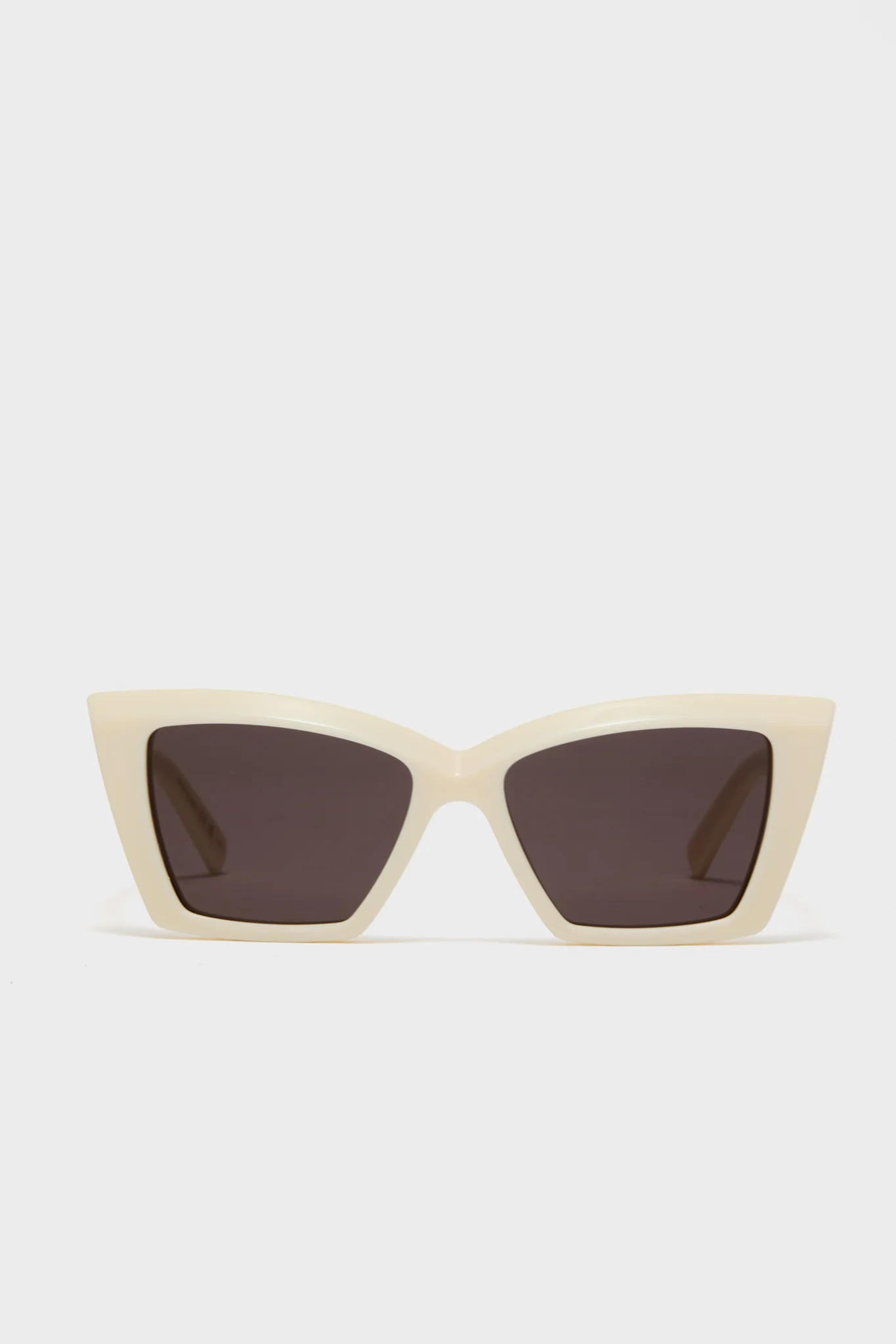 Ivory New Wave Cat Eye Sunglasses | Tuckernuck (US)