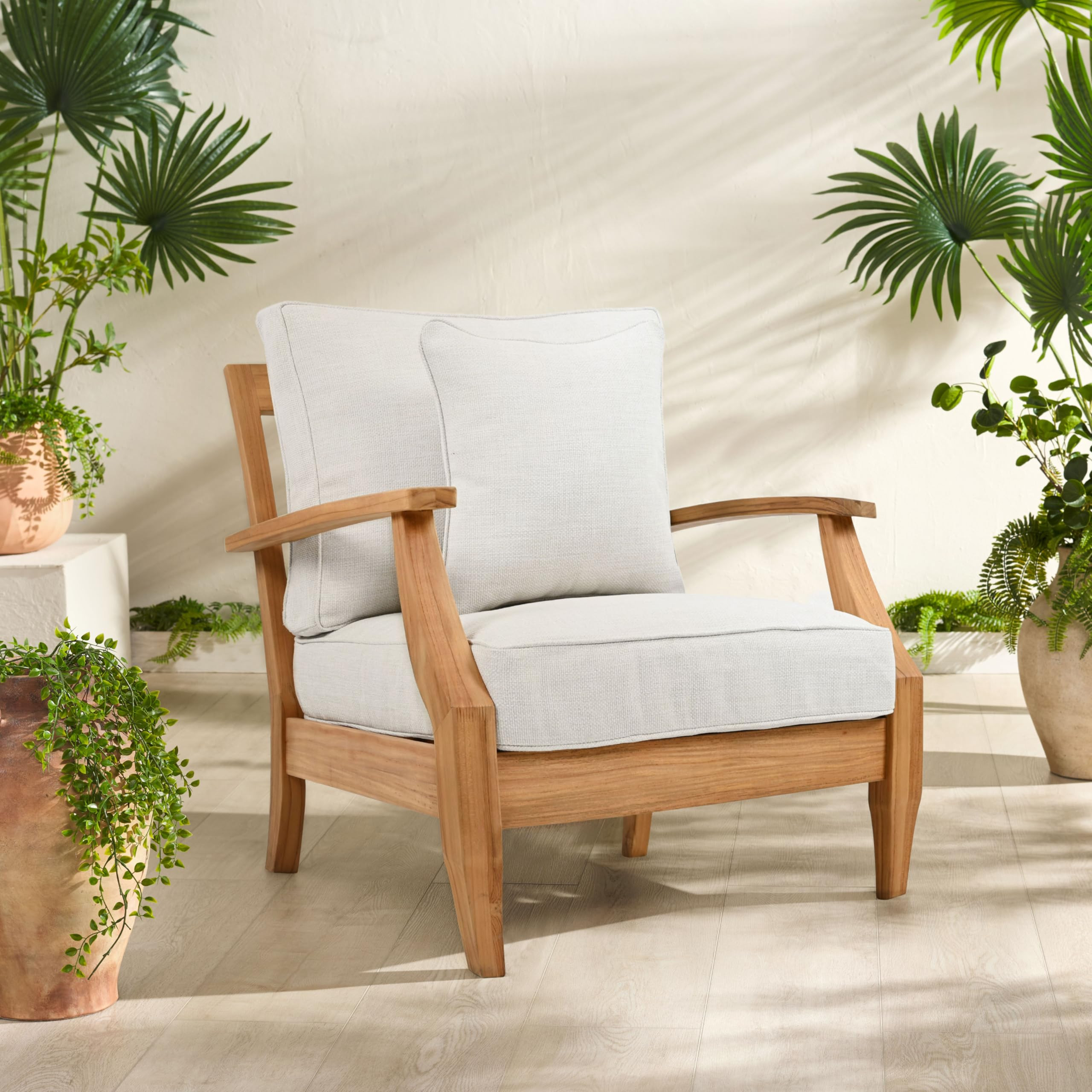 Amazon.com: SAFAVIEH Couture Outdoor Patio Furniture Collection - Martinique Arm Chair, Natural Teak Solid Wood with Removable White Cushions (CPT1011H) : Patio, Lawn & Garden | Amazon (US)