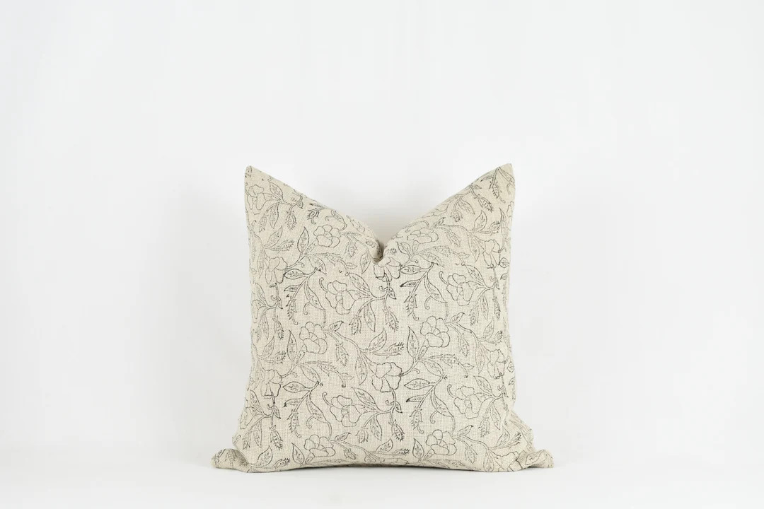 Suzanne Black and Beige Floral Block Print Linen Pillow - Etsy | Etsy (US)