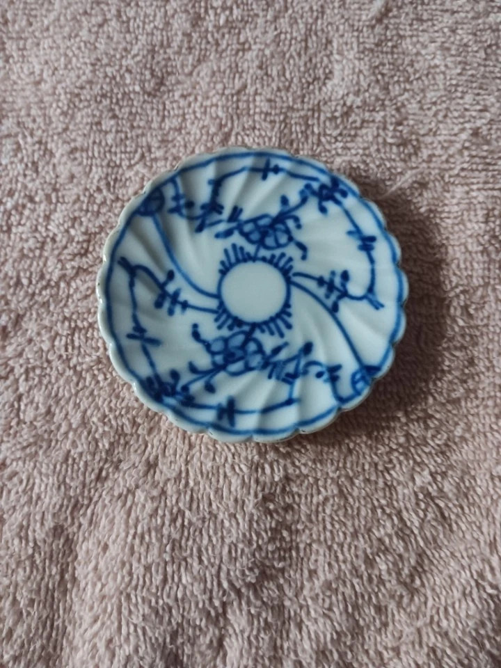 Butter Pat Blue and White China Flow Blue unmarked Germany? | eBay | eBay US