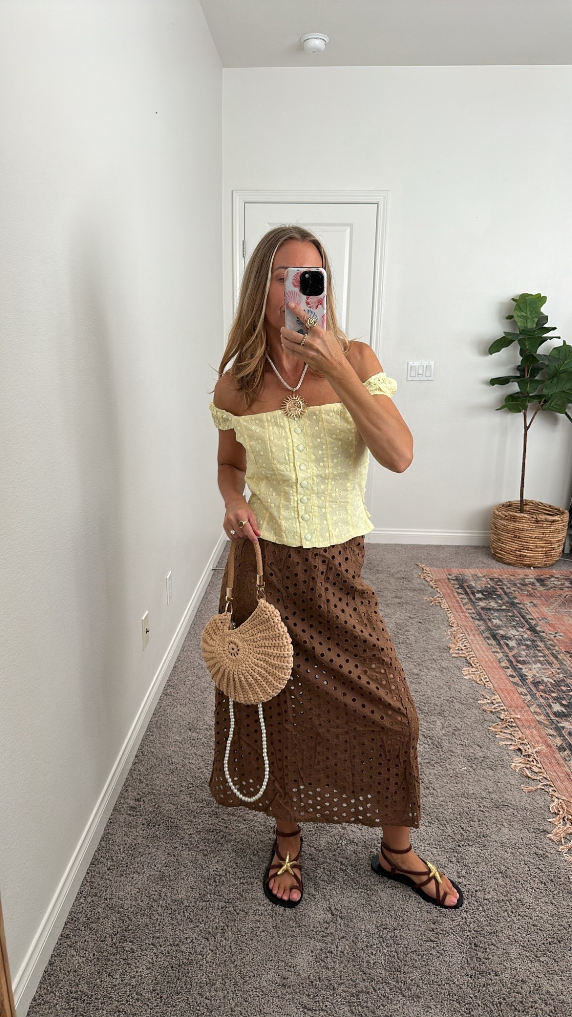 Amazon outfit on prime deal

#LTKStyleTip #LTKSeasonal #LTKFindsUnder100