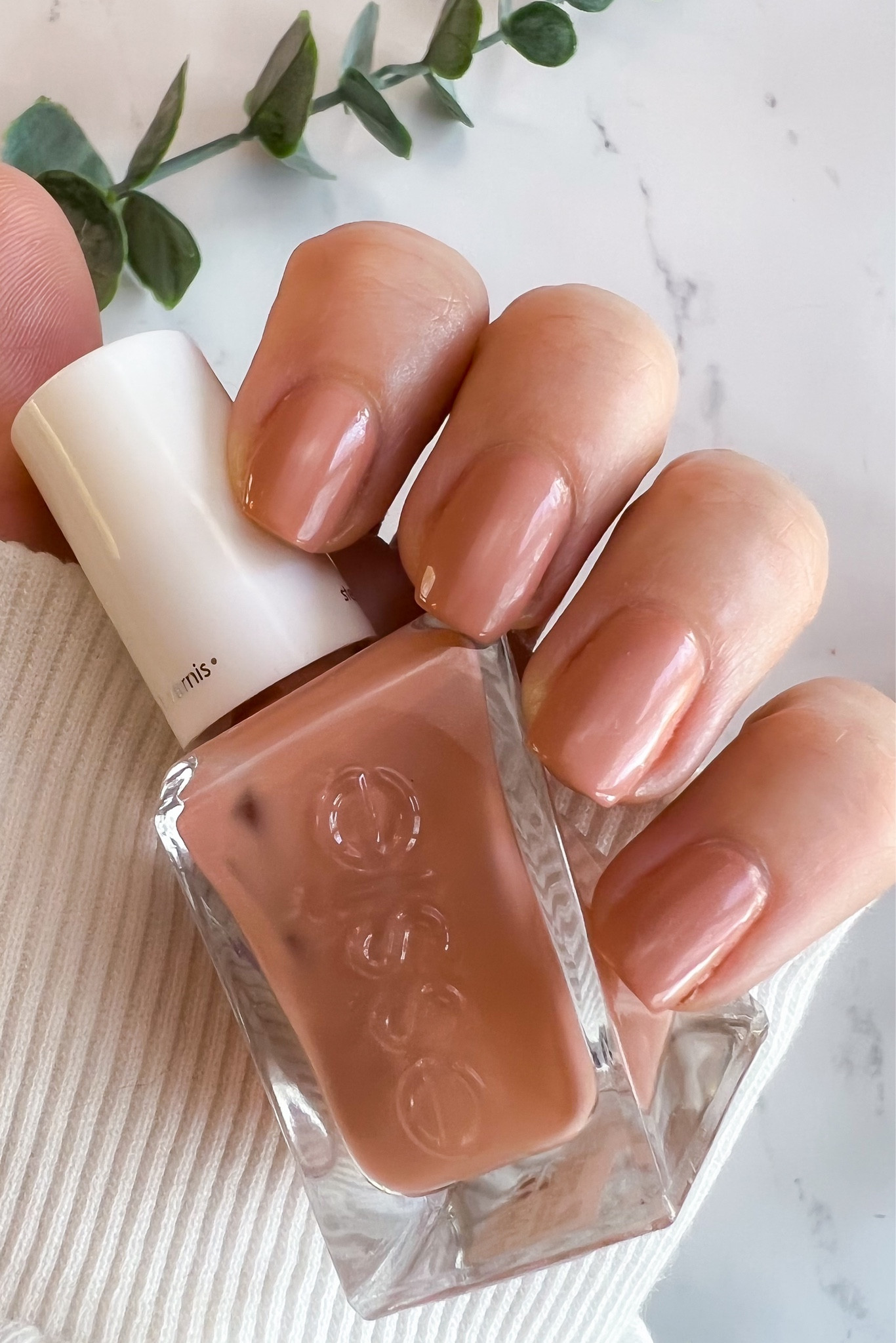 Essie gel couture in pinned up 
One of my go neutral nail colors!


Easy nails / diy nails / short nails / at home mani / Essie gel couture nail polish / neutral nail polish


#LTKunder100 #LTKbeauty #LTKunder50