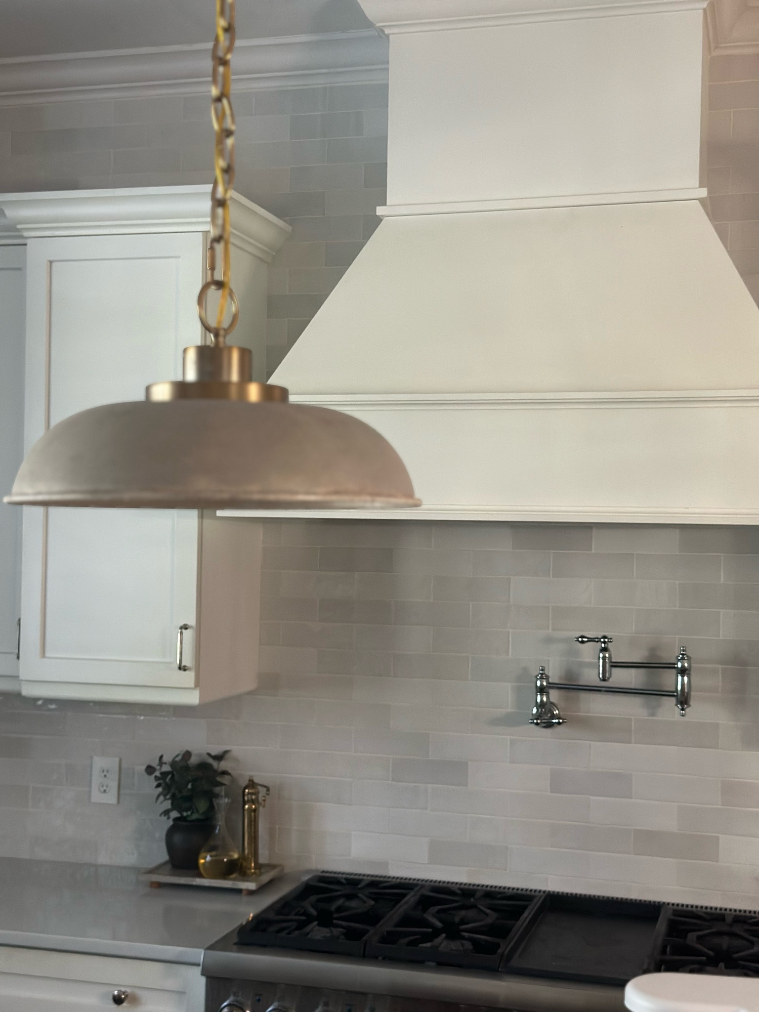 Cloe tile in white for kitchen backsplash 

#LTKFindsUnder50 #LTKHome #LTKStyleTip