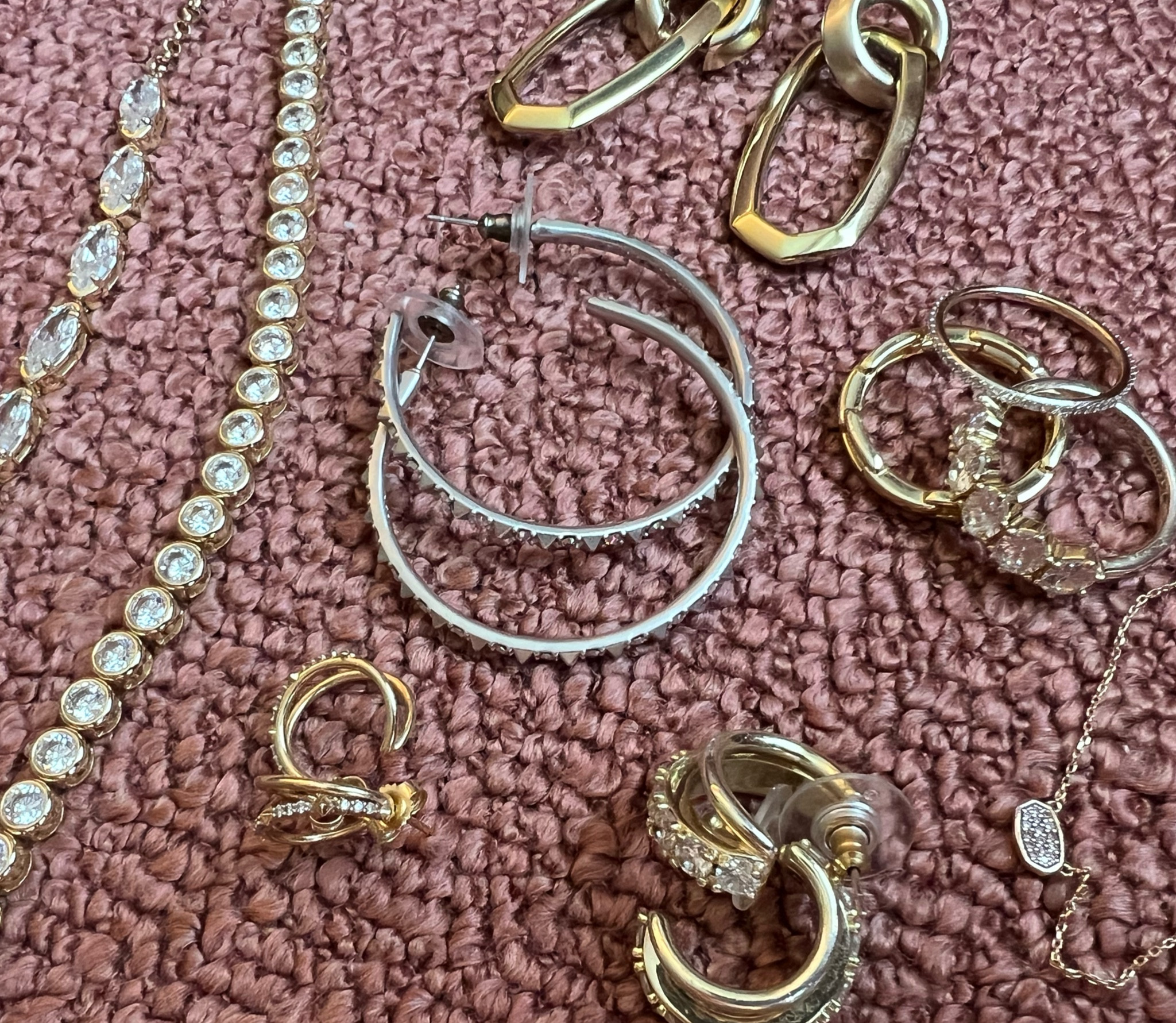 Jewelry I packed for a 3-game series in Arlington. #jewelry #travel 