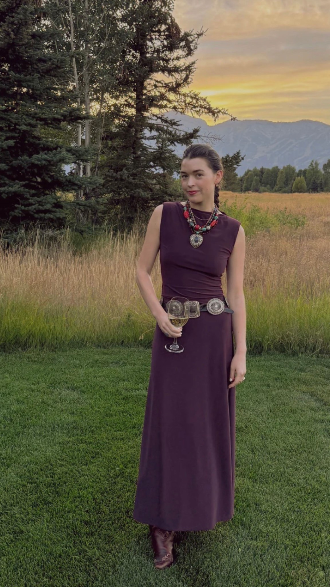 Annual Hill House Sale 💜

25% off everything!!!!


#sale #dresses #seasonal #holiday

#LTKSeasonal #LTKSaleAlert #LTKHoliday