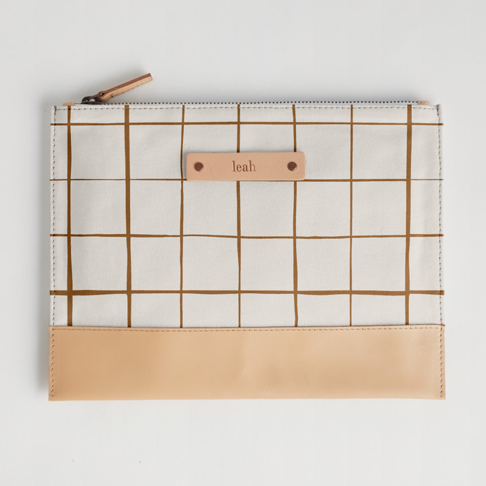 Casual Clutch | Minted