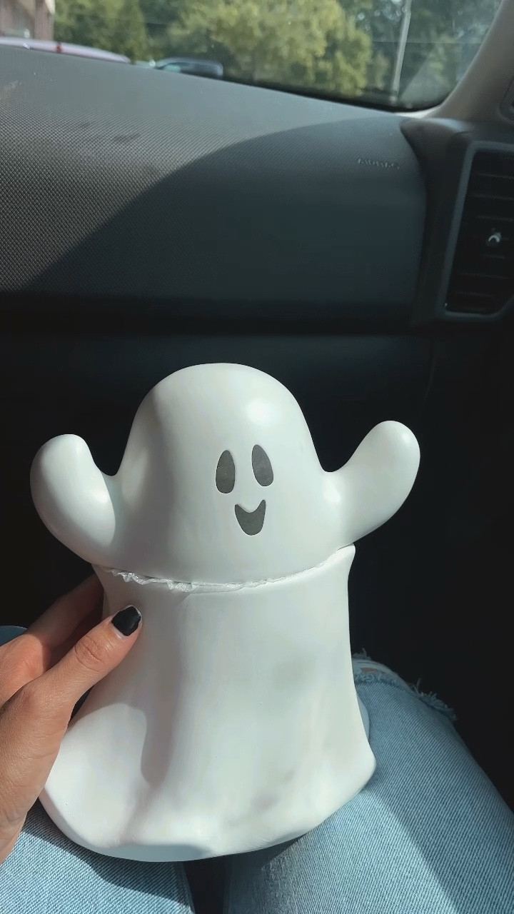 Ceramic ghost cookie jar for spooky season! 👻🍪


Fall decor
Fall home decor
Spooky decor
Ghost 
Cookie jar
Halloween hope decor
Fall home finds

#LTKSeasonal #LTKhome #LTKunder50