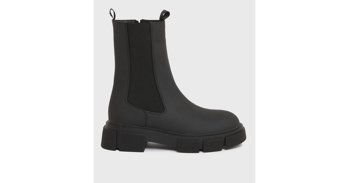 Black Chunky High Ankle Boots
						
						Add to Saved Items
						Remove from Saved Items | New Look (UK)