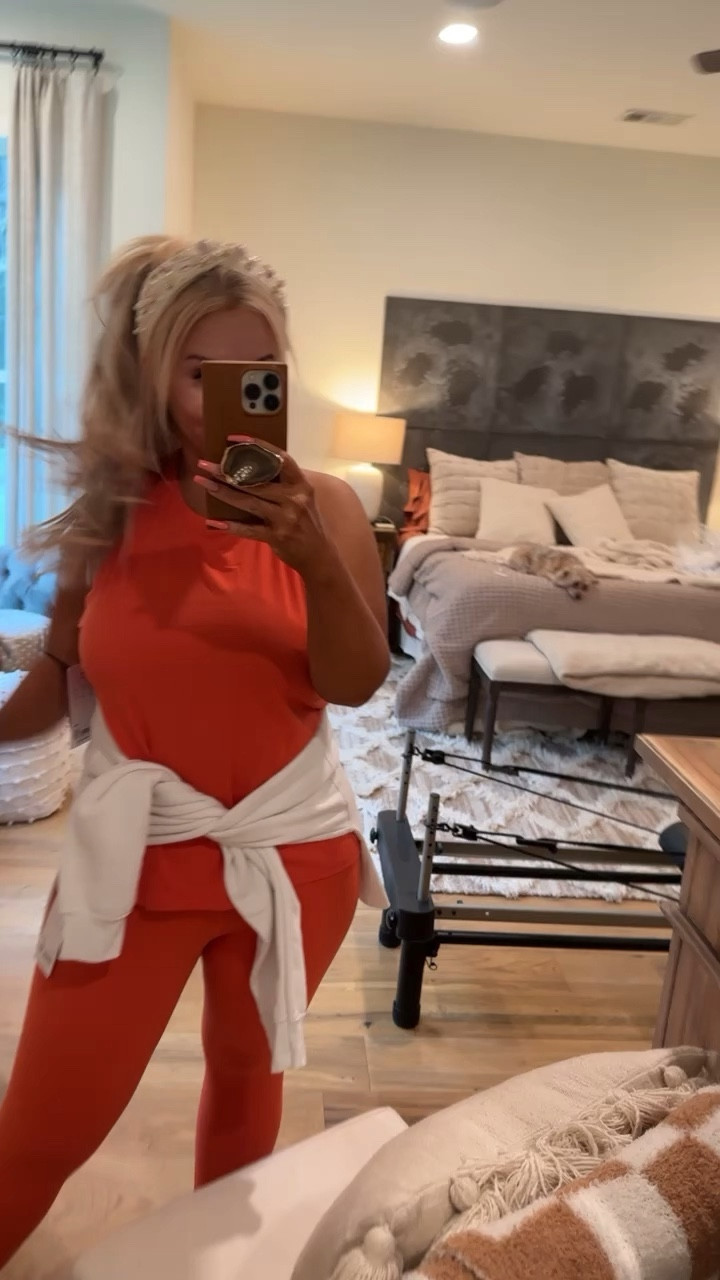 Ultra high rise elation tight leggings from Gap Athleta! Buttery soft, coverage!!!🙌🏻 there’s always a gap discount code to apply! This orange set is perfect for this baseball mama! 

#LTKSeasonal #LTKstyletip #LTKBacktoSchool