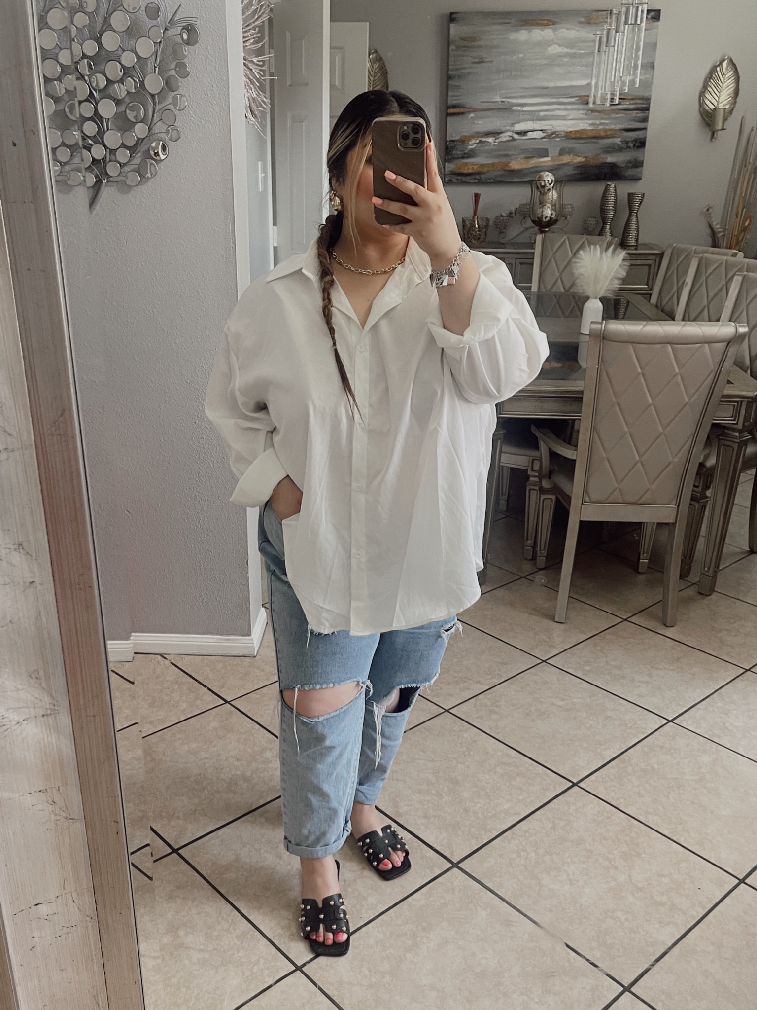 oversized white button up outfit


#LTKStyleTip #LTKPlusSize #LTKMidsize