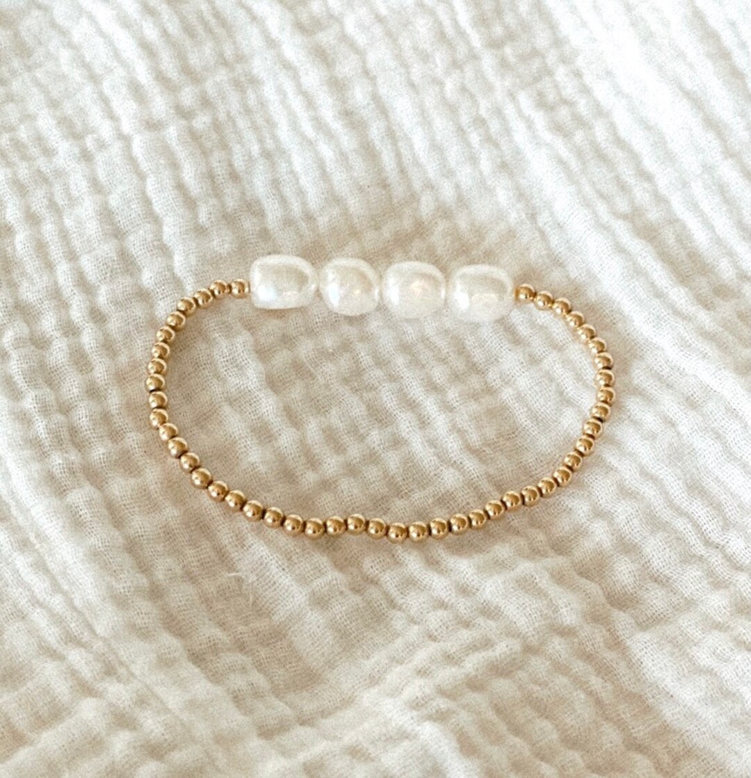Beach Babe PEARL & GOLD Bracelet // beaded stretch bracelet | Etsy (US)