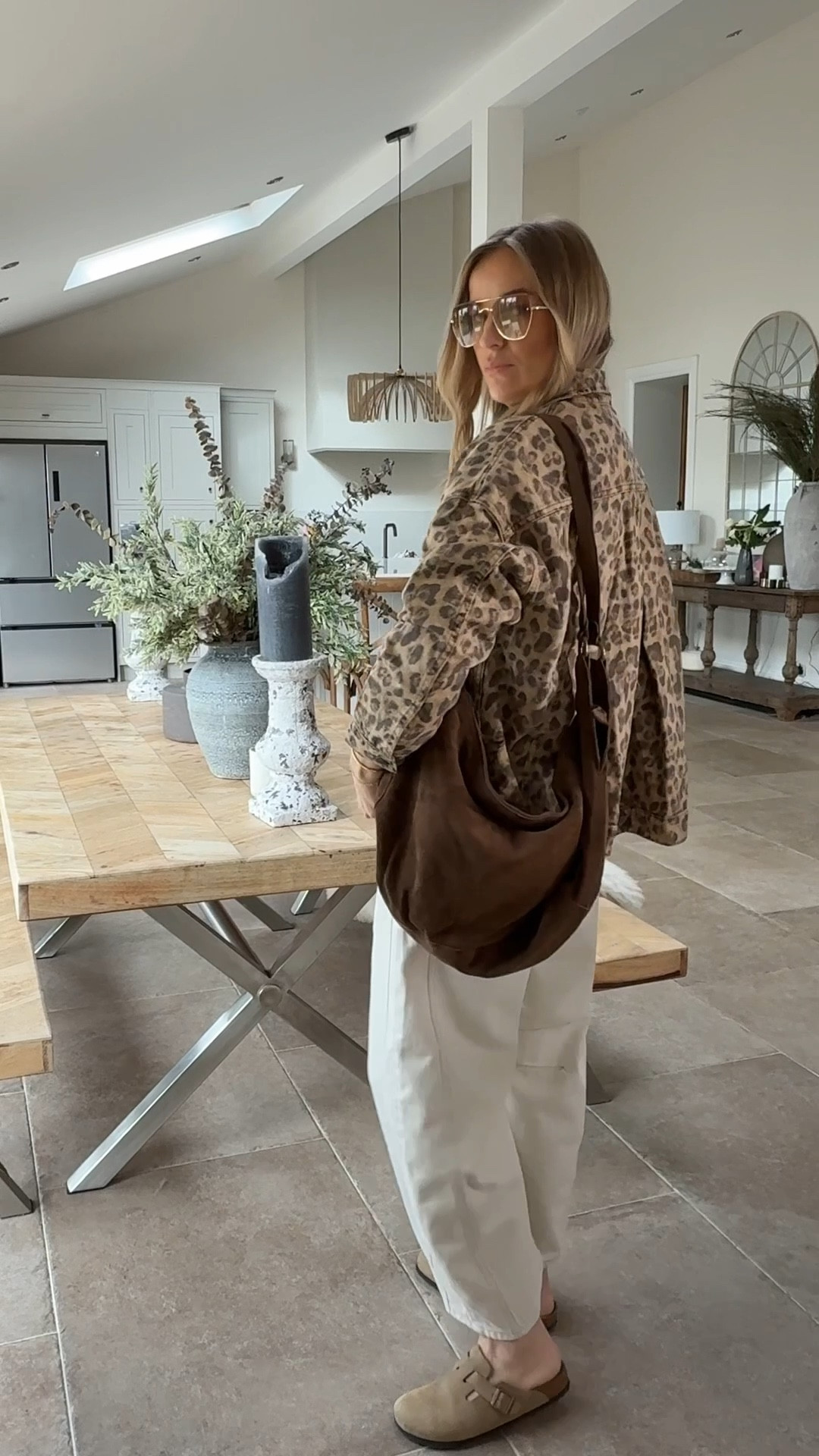 Spring jacket layer in leopard 
This jacket has the most lovely /effortless silhouette - great for layering! 
The leopard adds an edge. 
100% lived in cotton twill fabric 
Wearing a medium loose fitting 
Available in other colours 

Leopard jacket 
Spring outfit 
Suede bag 
Barrel jeans style
Free people outfit 

#LTKuk #LTKtravel #LTKspring