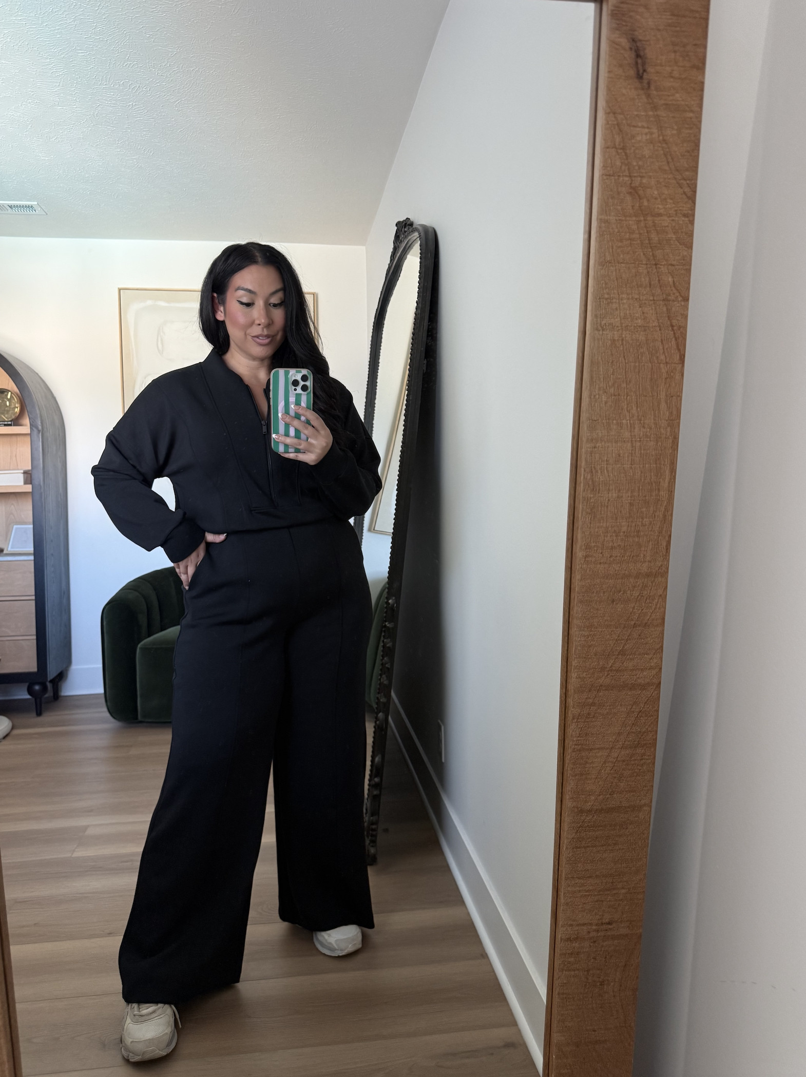 This jumpsuit is so good! It has a fully functional zipper in the front and the material is so soft and comfortable!

Wearing XL

spanx, mid size ootd, travel outfit idea, mid size travel outfit, jumpsuit, fall outfit ideas 

 #LTKootd #LTKMidsize