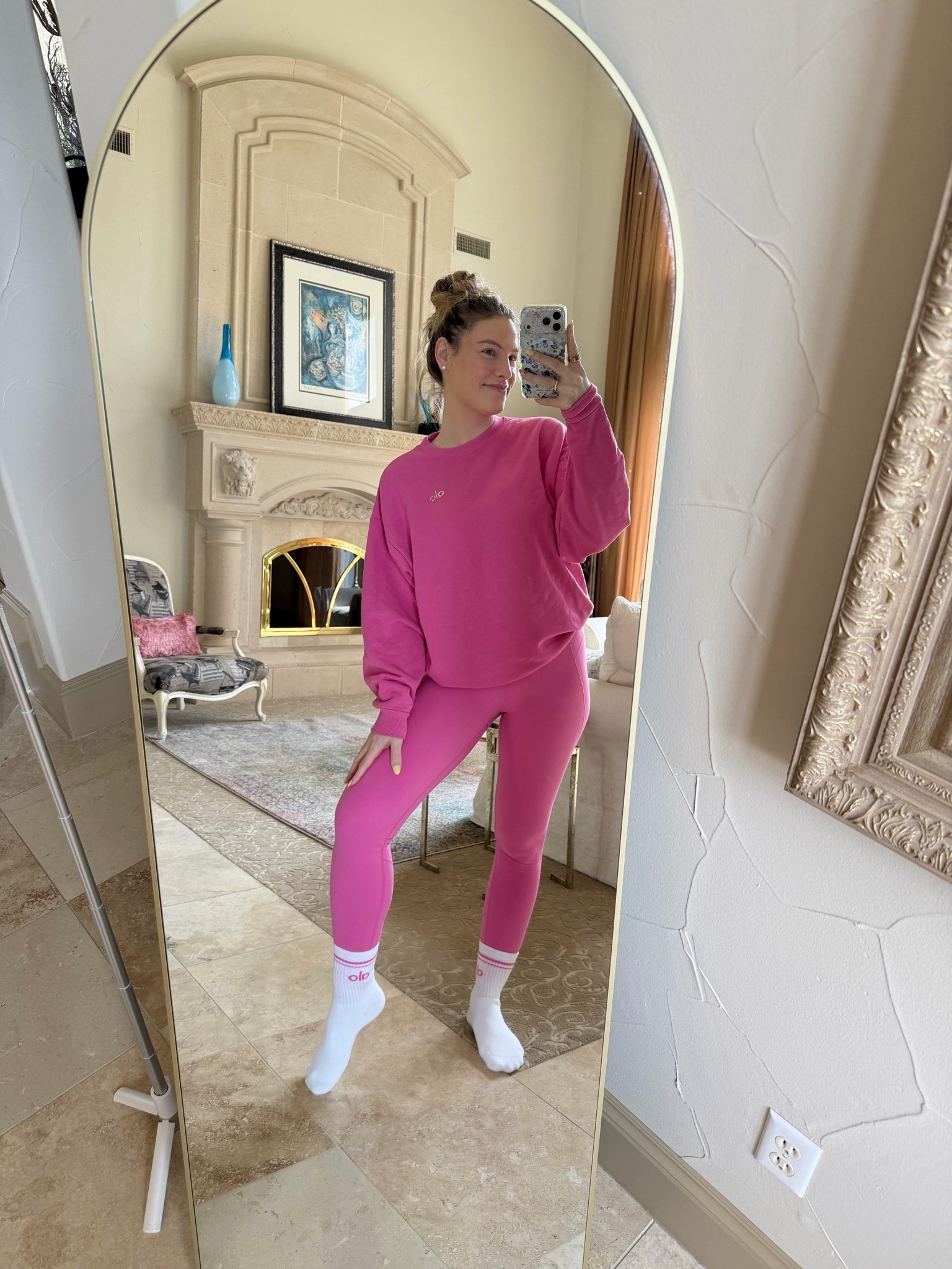 Looking like a little pink sweetheart in this @Alo Yoga matching set 

Accolade sweatshirt￼- hot pink in a size small 
sculpt leggings - hot pink in a size small 
sculpt sports bra - hot pink in a size medium 
Matching hot pink Alo high socks in medium

#LTKfitnessgoals #LTKootd
