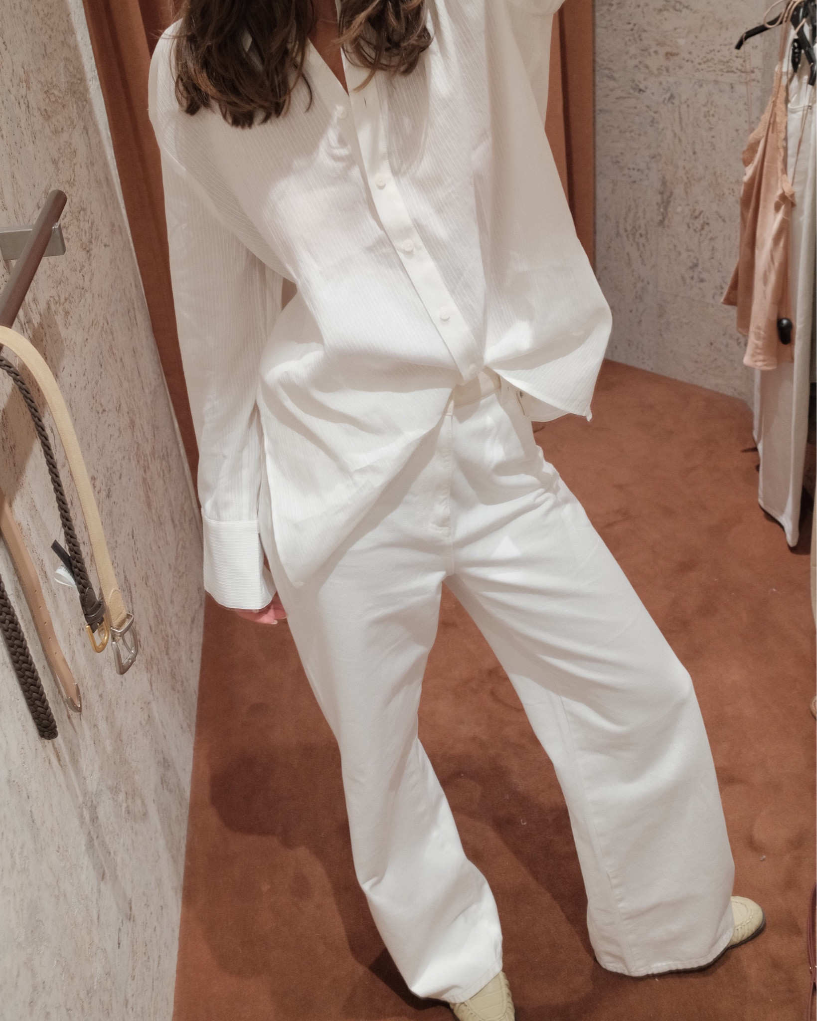 Classic staples from Witchery 

Shirt - size 14
Jeans - size 10
Loafers - size 41
Belt - size medium


#LTKsummer #LTKstyletip #LTKaustralia