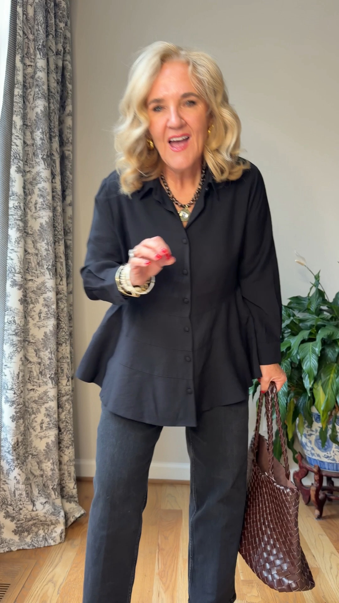 Low size medium, jean size medium petite
I love the Peplum blouse and I think it’ll be so pretty even at Holiday belted withh a pretty skirt too

#LTKootd #LTKOver40 #LTKWorkwear