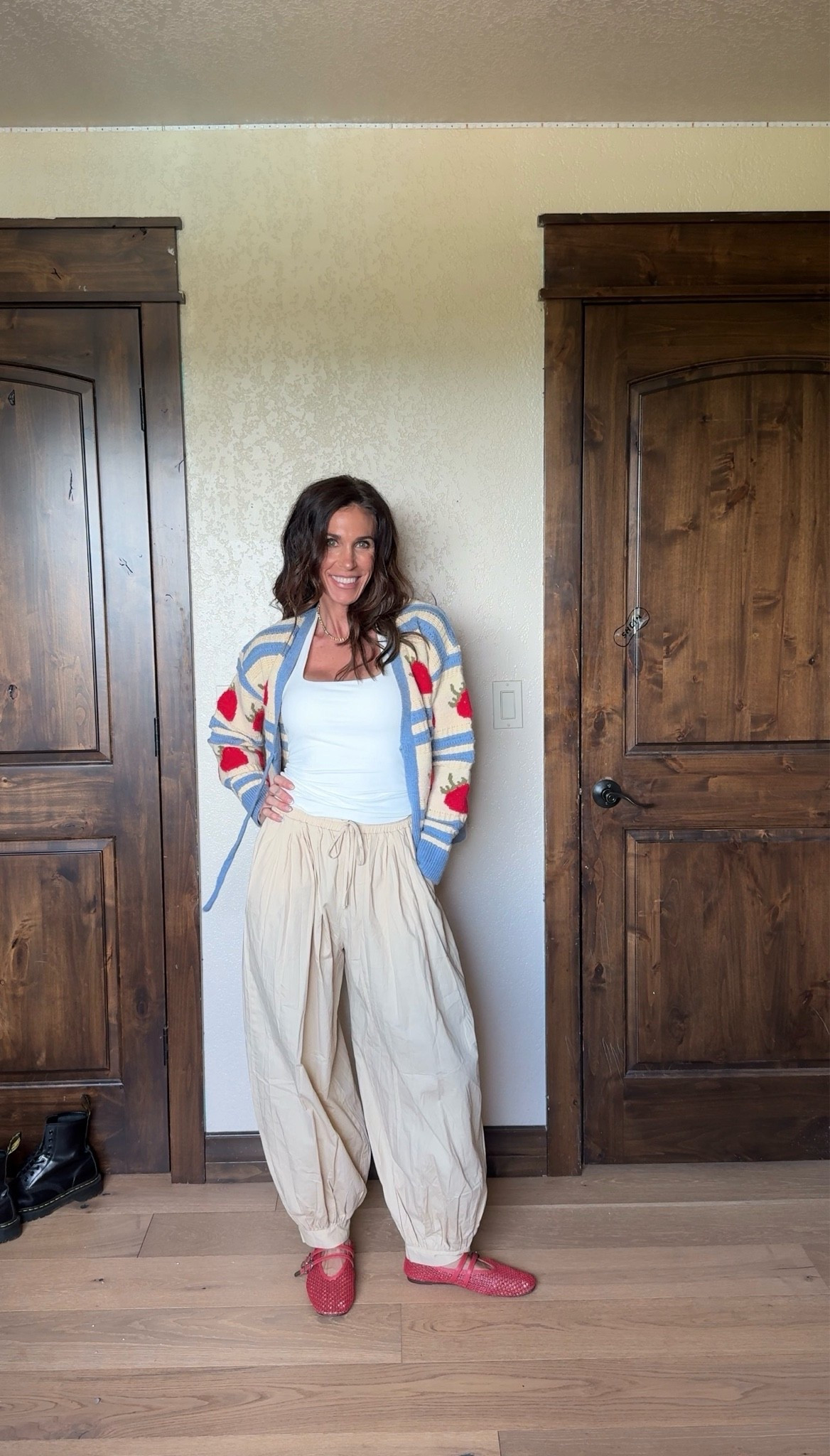 Spring outfit
Pants Amazon 
Top Amazon 
Shoes Walmart 
Sweater Holley Girl