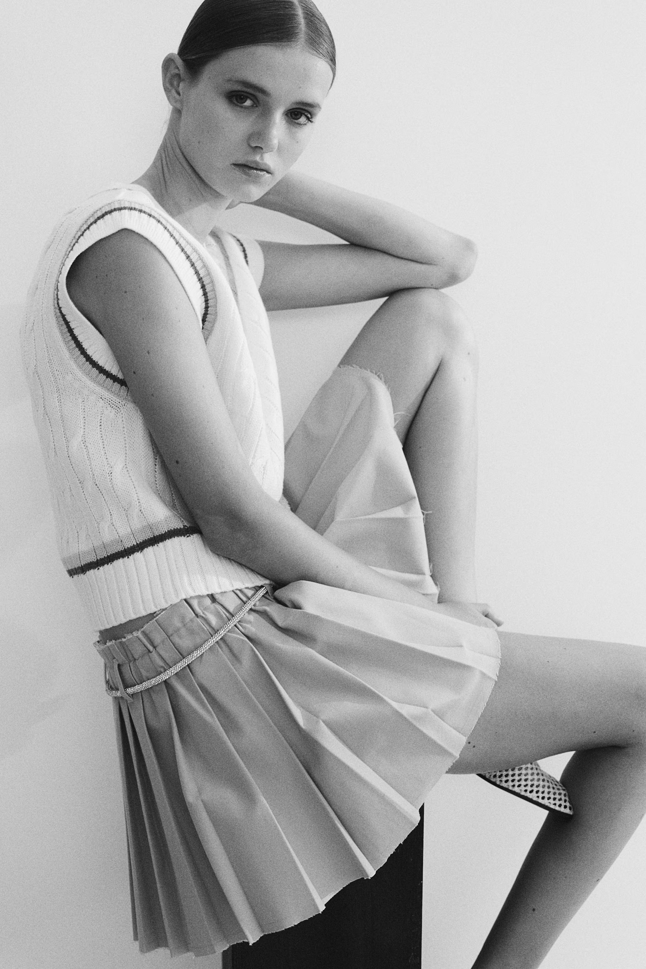 Cable-knit Sweater Vest - Cream - Ladies | H&M US | H&M (US + CA)