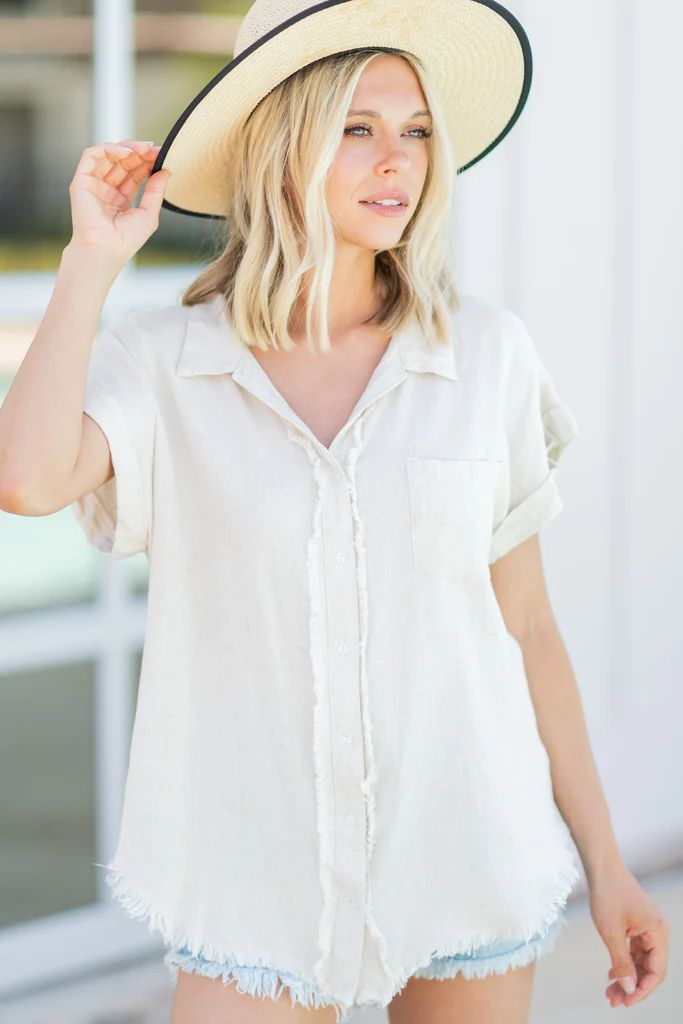 What Goes On Oatmeal White Linen Button Down Top | The Mint Julep Boutique