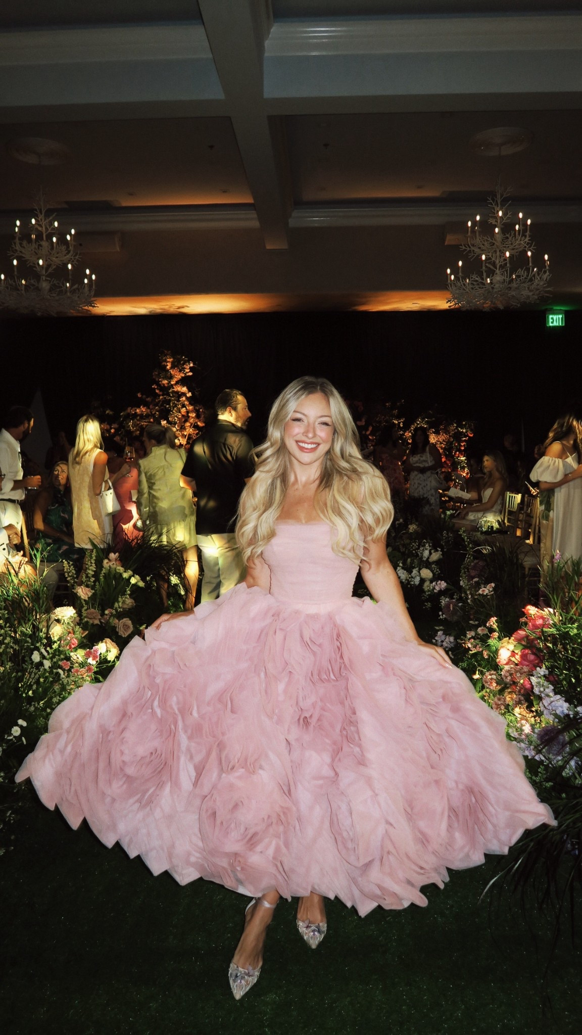 My outfit for the Hayley Paige fashion show 💖

#LTKParties #LTKPetite #LTKWedding