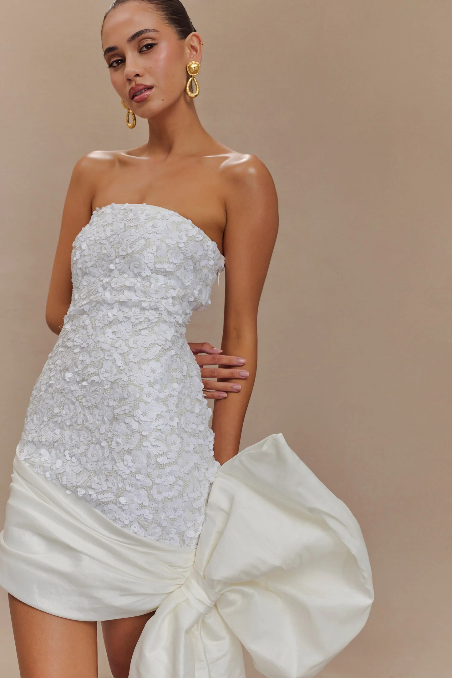 Franka Strapless Bow Mini Dress - White | MESHKI US