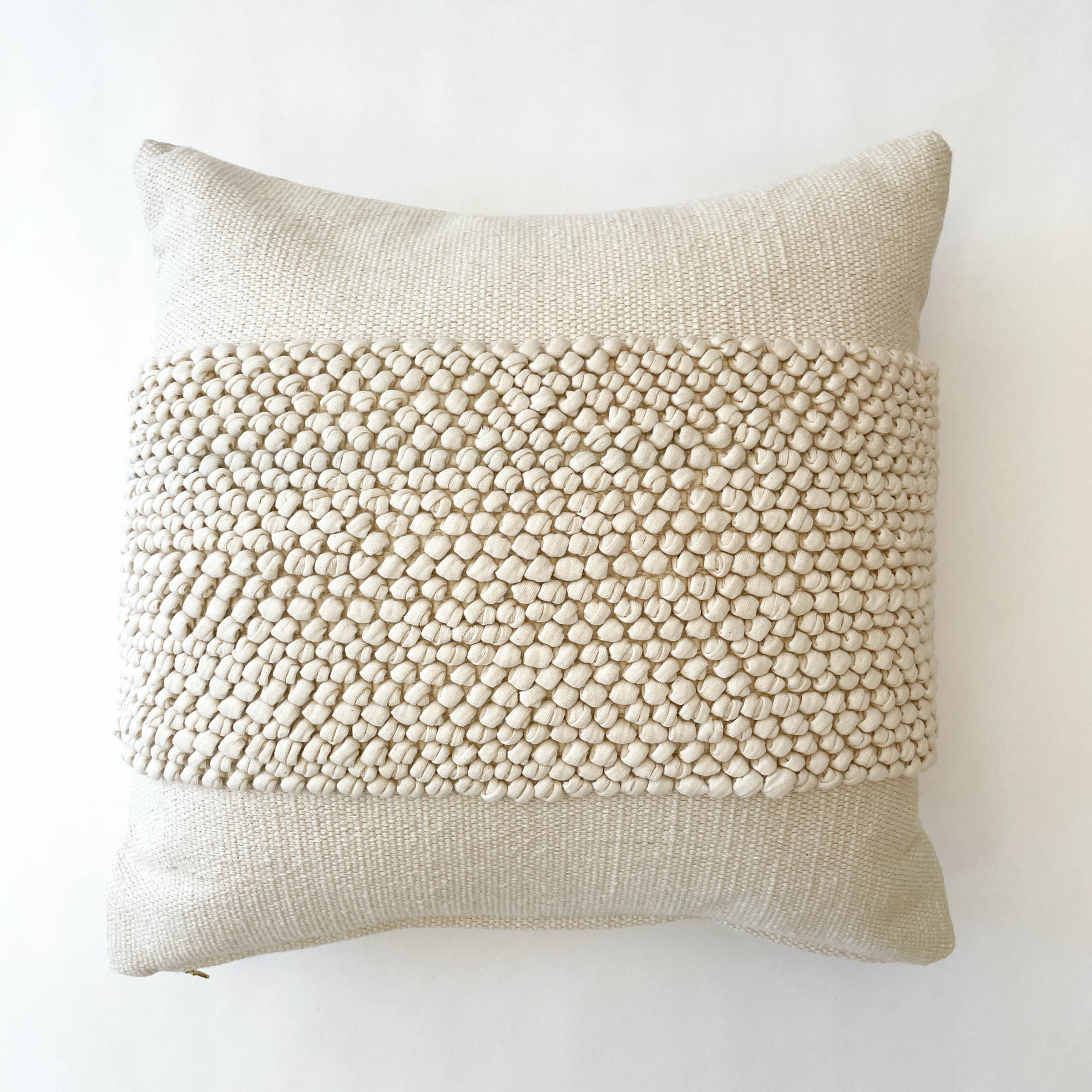 KELLY HANDWOVEN PILLOW | The Loomia